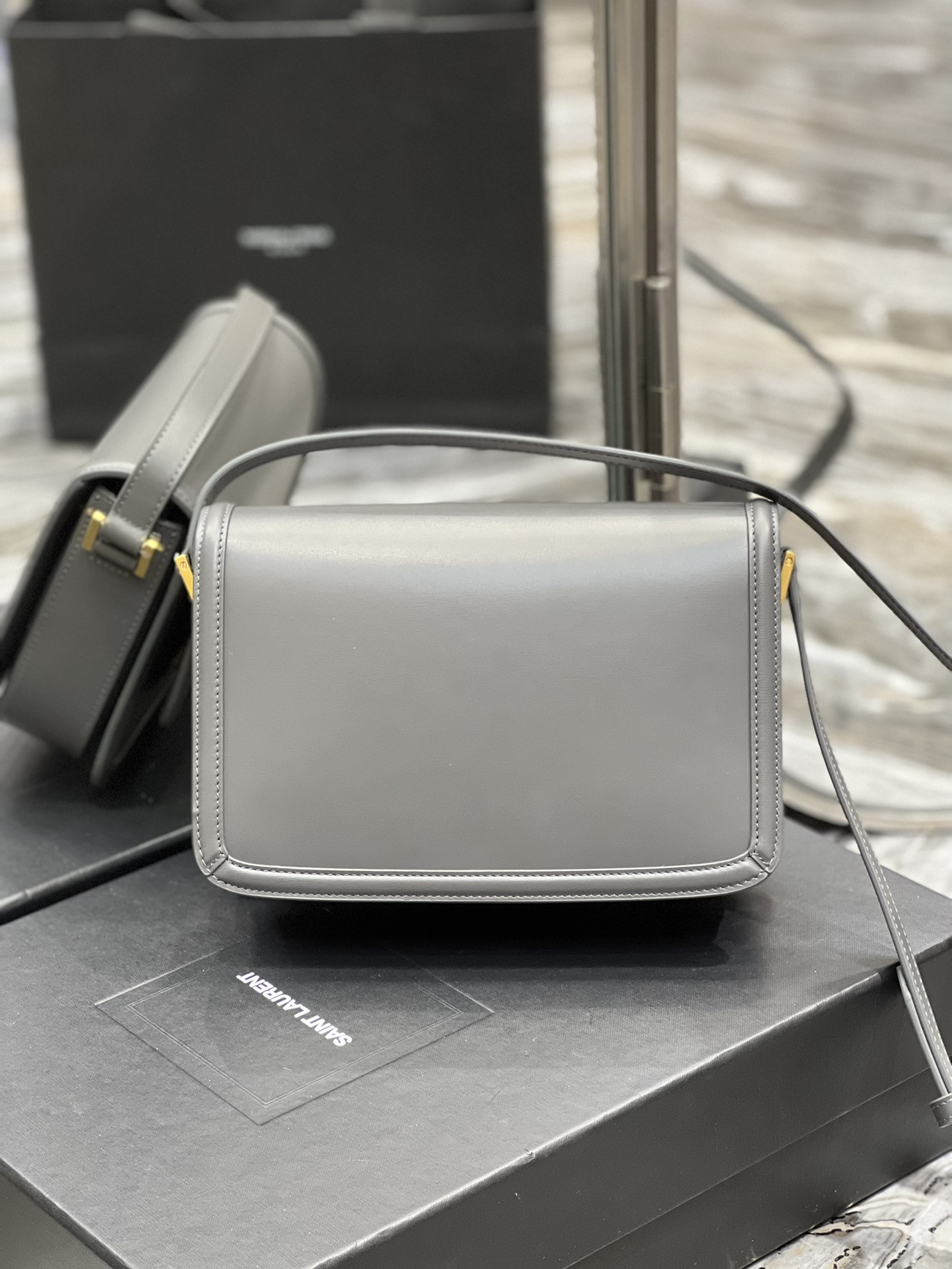 Y51 SOLFERINO MEDIUM SATCHEL IN BOX Sa1nt Lau*nt LIGHT GRAY 9.1 X 6.3 X 2.4 INCHES