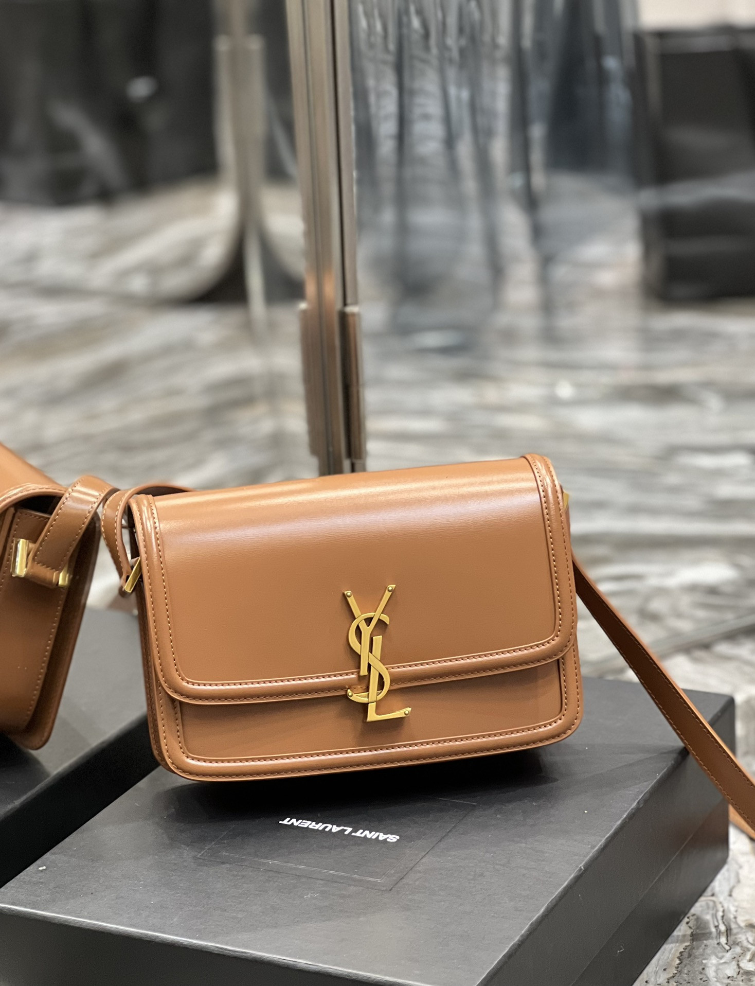 Y51 SOLFERINO MEDIUM SATCHEL IN BOX Sa1nt Lau*nt BROWN 9.1 X 6.3 X 2.4 INCHES