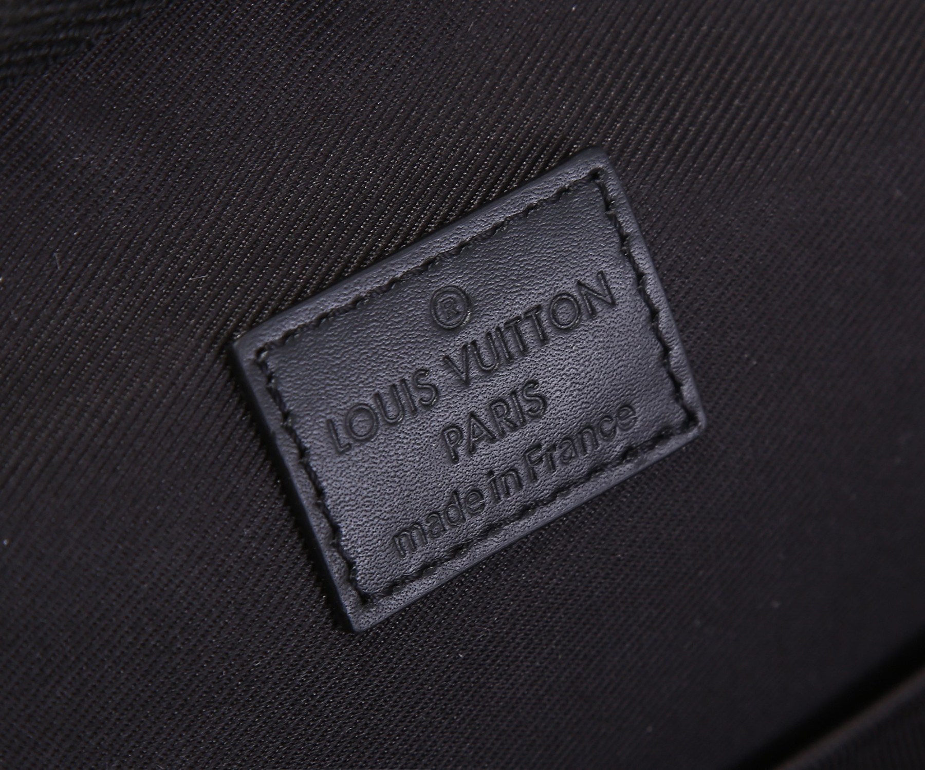 L0vis Vvtt0n N40499 Avenue Backpack 40 x 31 x 15 cm