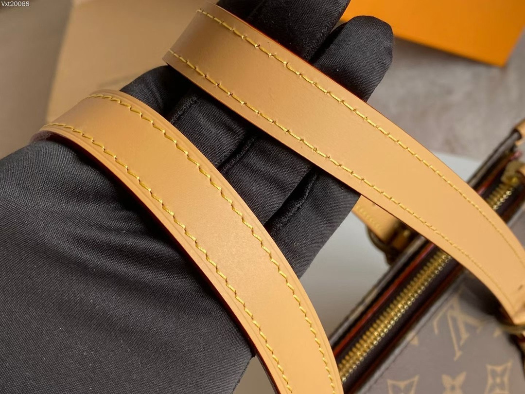 LV M41023 27.5 x 13 x 23.5 CM