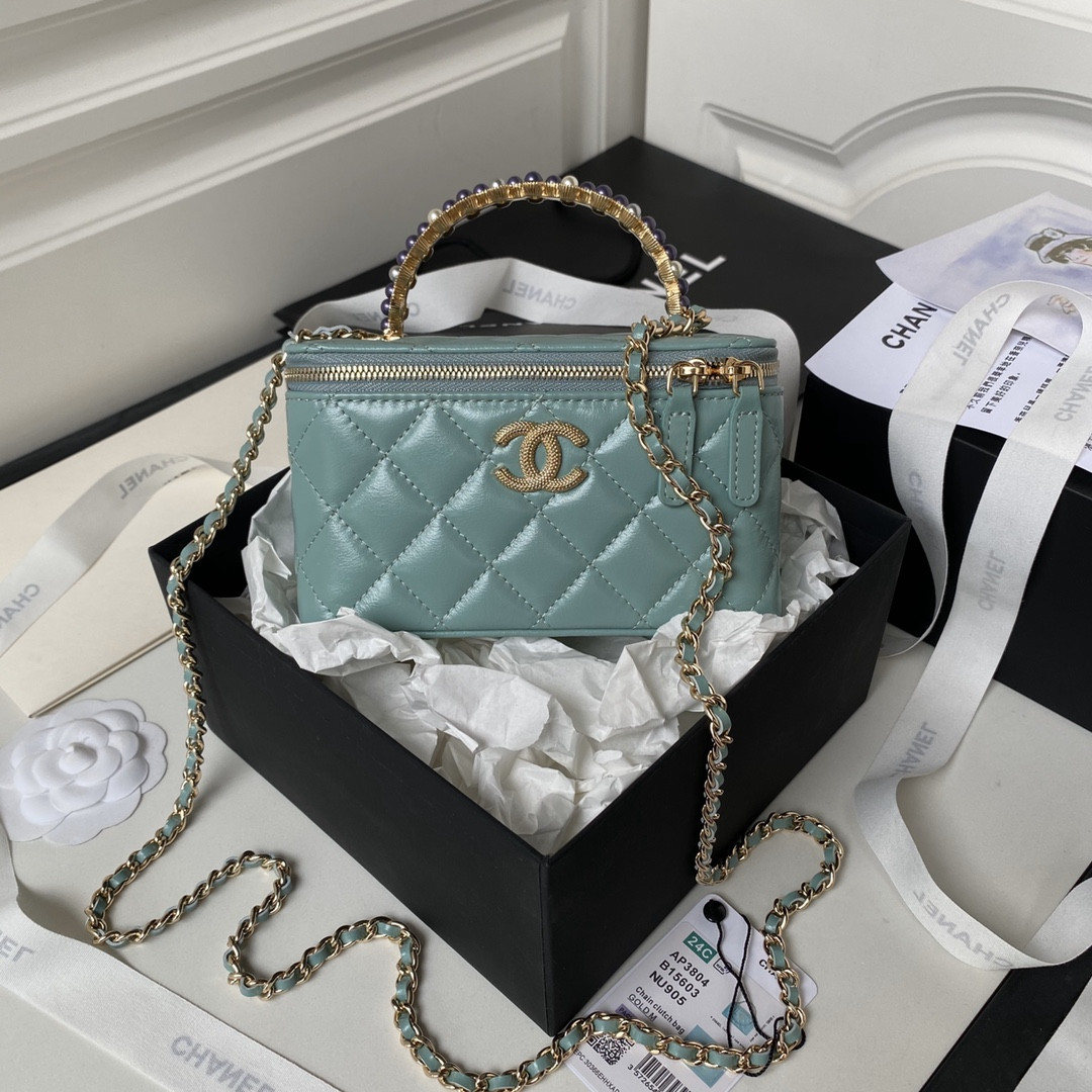 Ch**el 24P CHAIN LEATHER SQUARE BOX SHOULDER BAG BLUE 16x10x8cm