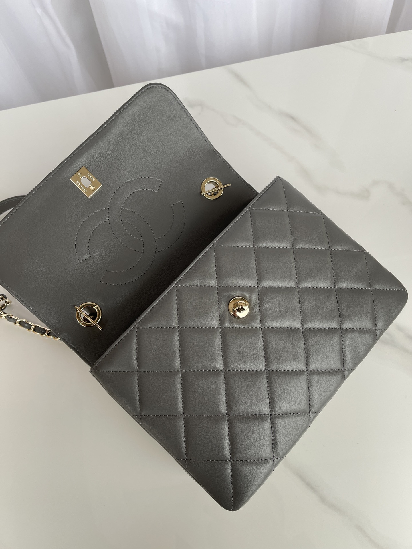 Ch**el FLAP BAG WITH TOP HANDLE 6.6 × 9.8 × 4.7 in