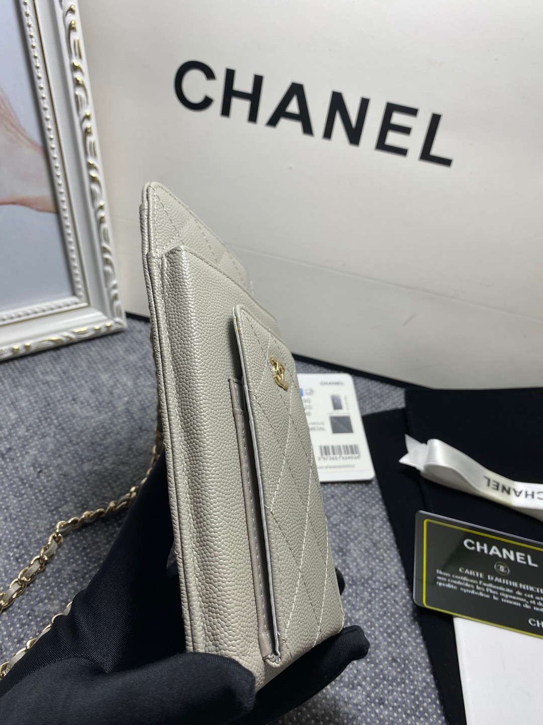 Ch**el LONG ZIPPED WALLET 19-11cm