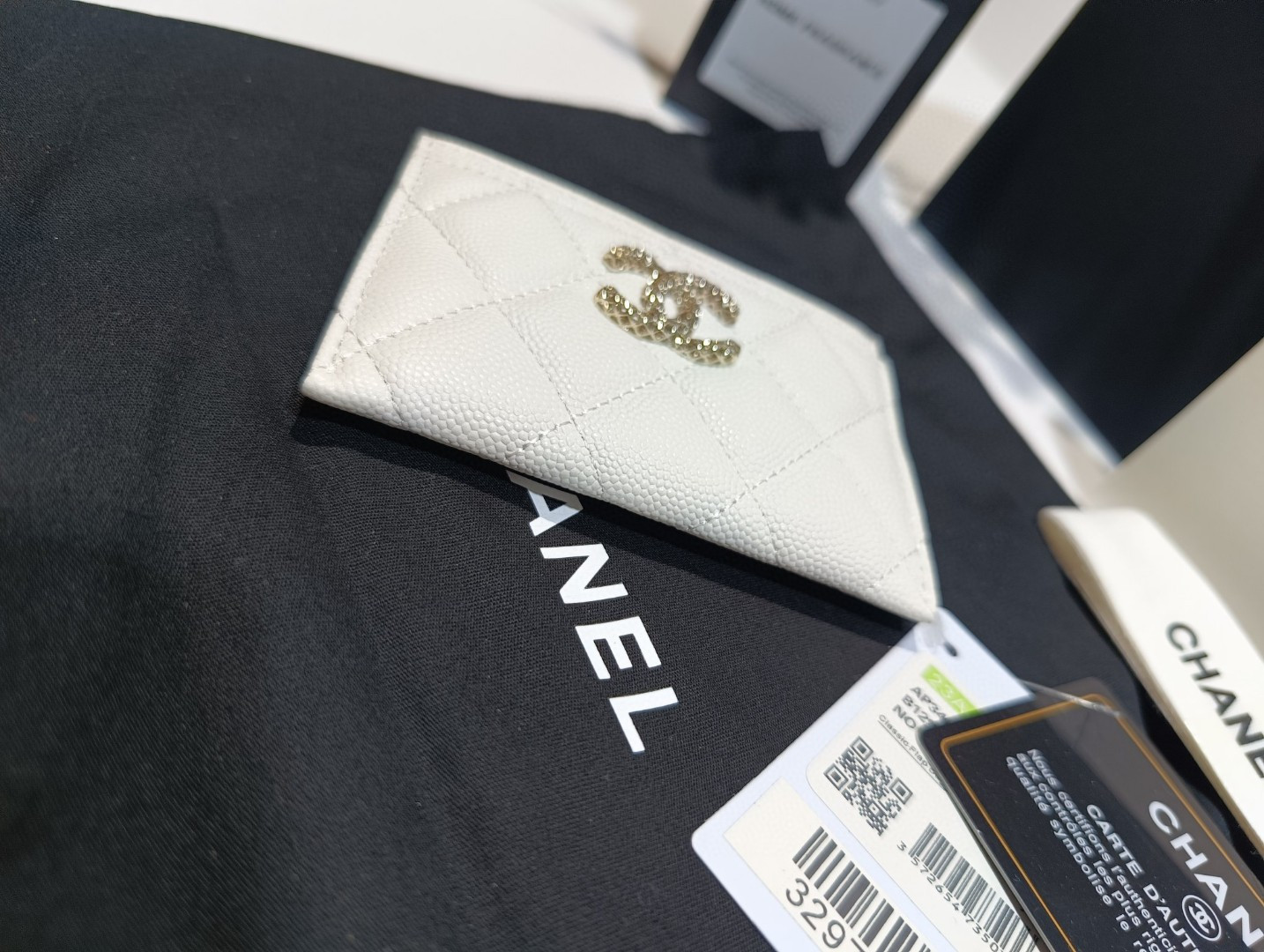 Ch**el CARD HOLDER 10CM