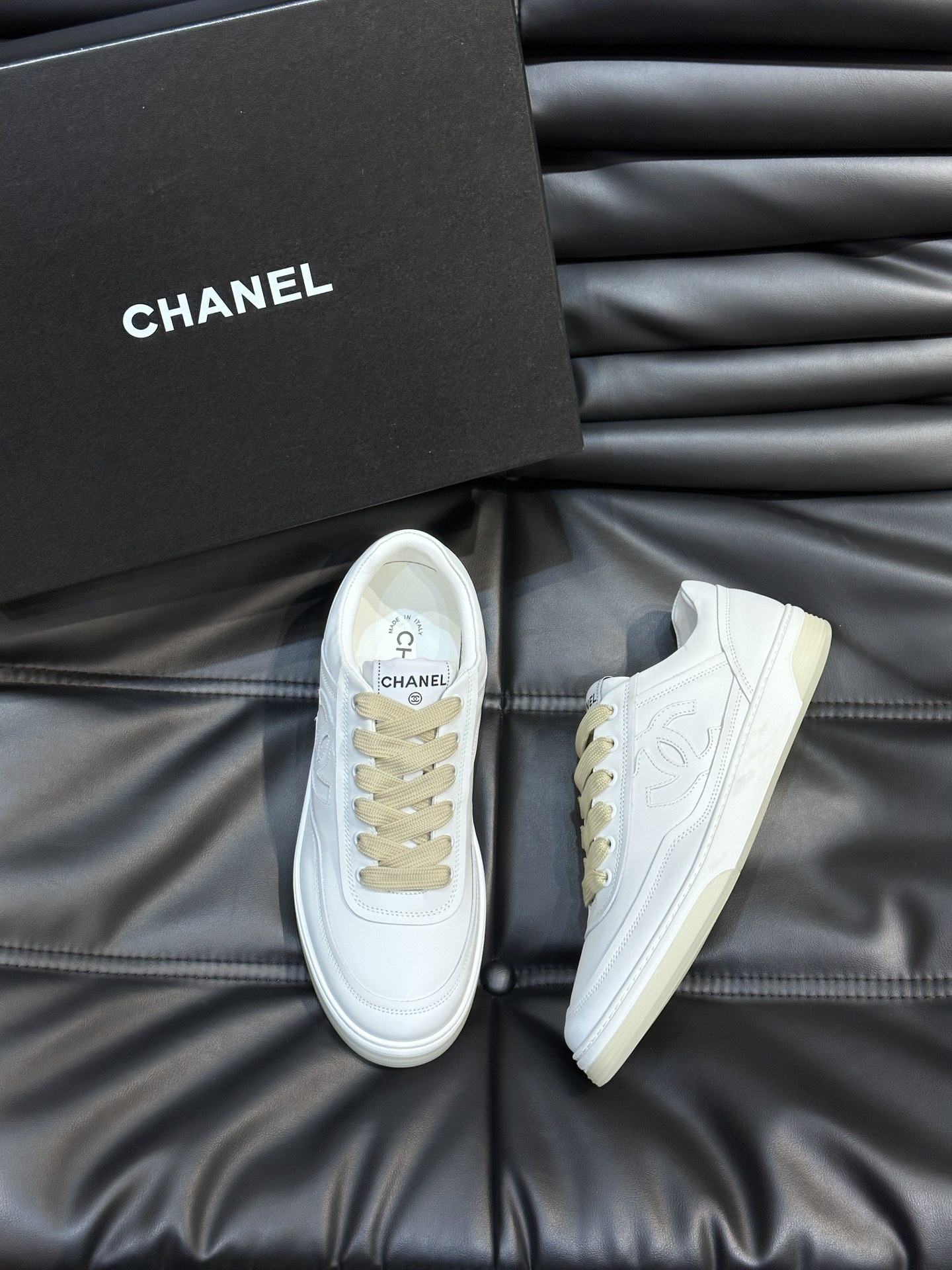 UA Ch**el SNEAKER Calfskin