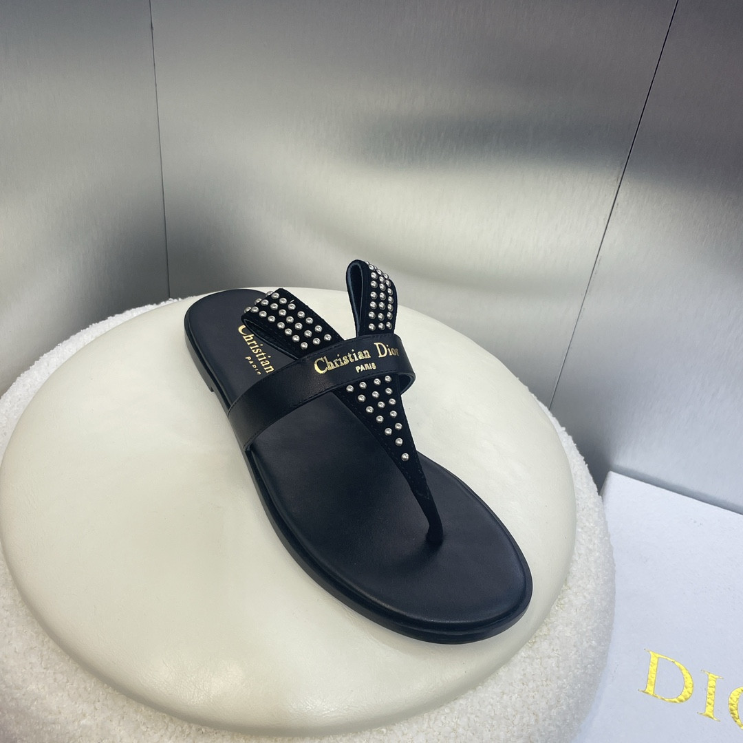 UA D10r Slide 24SS