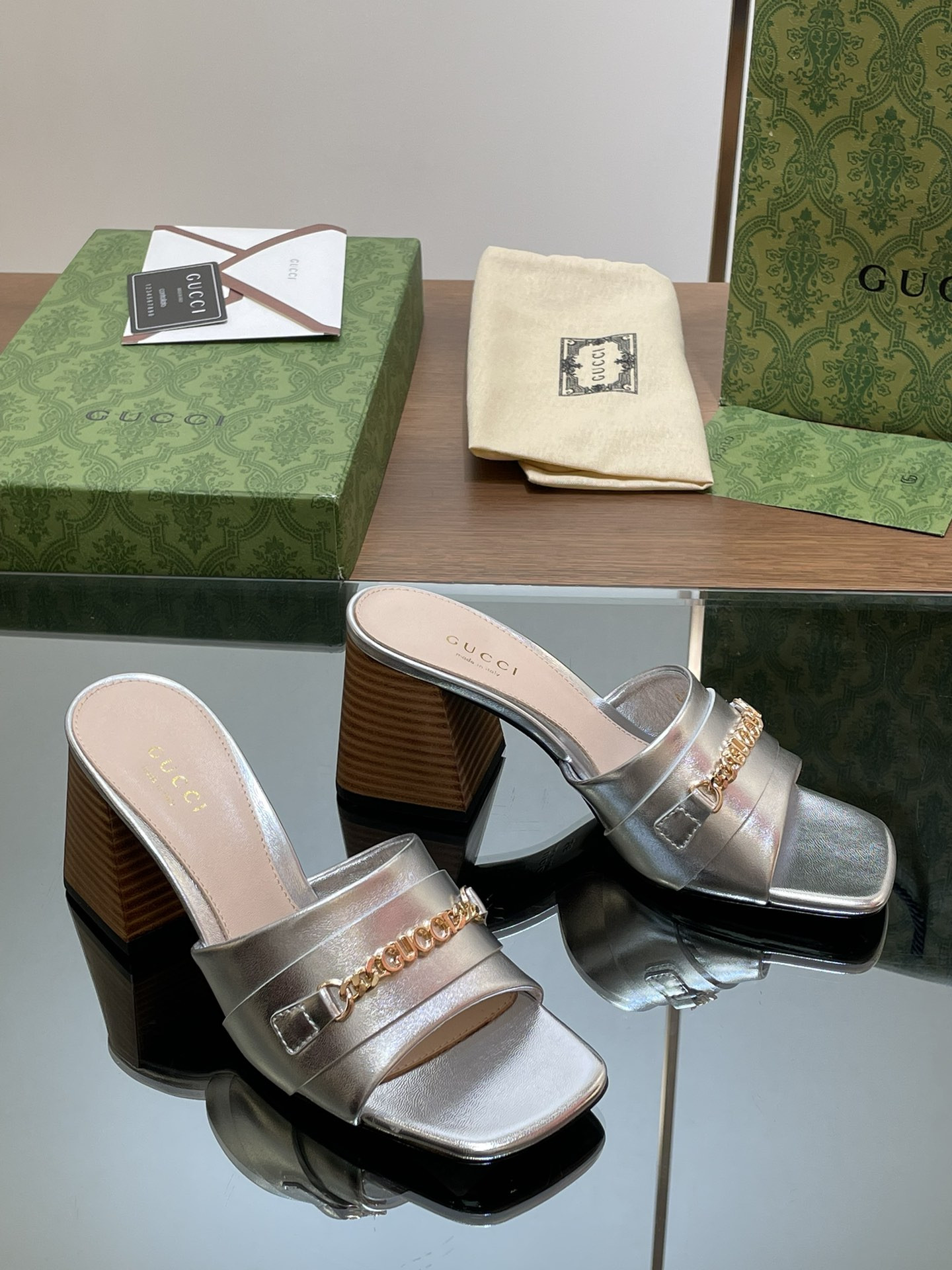 UA Gvc*1 SIGNORIA SLIDE SANDAL