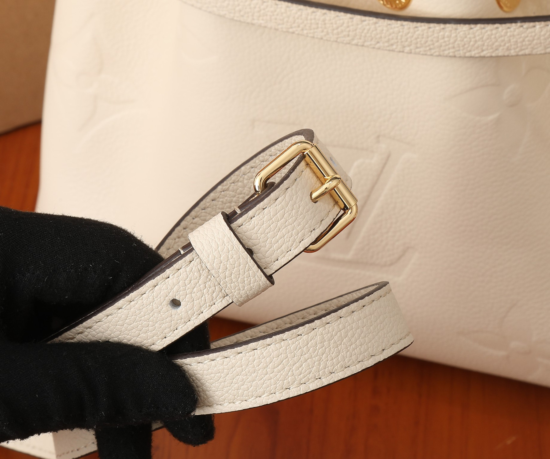 LV Summer Bundle M25453 28x20x11.5CM