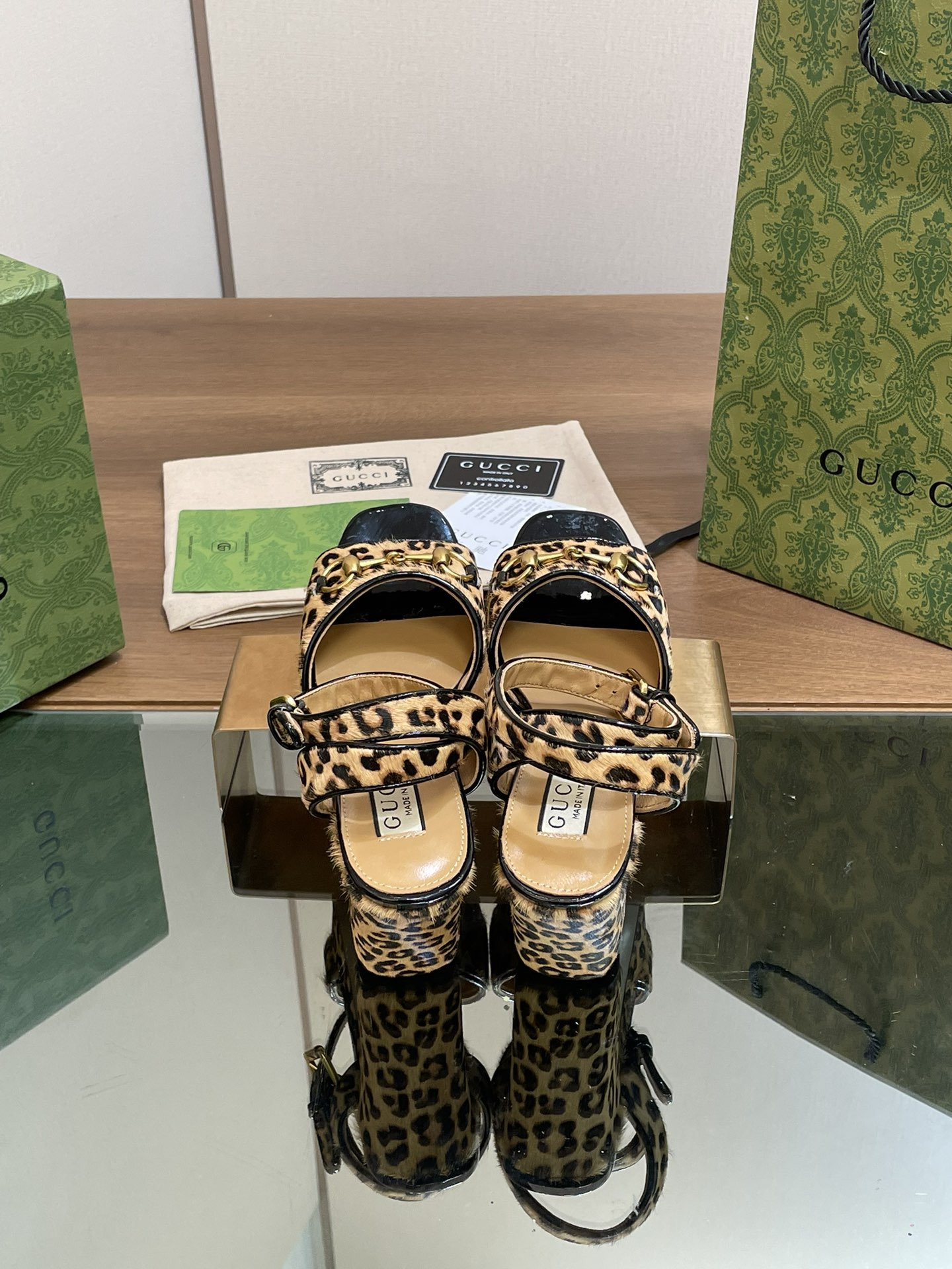 UA Gvc*1 HORSEBIT PLATFORM SANDAL