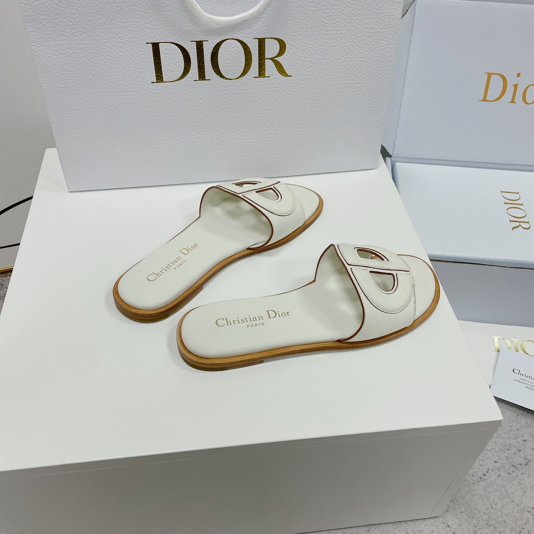 UA D10r D-Club Slide White
