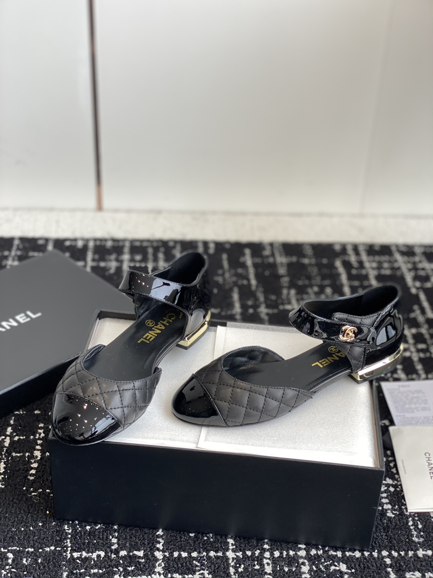 UA Ch**el MARY JANES
