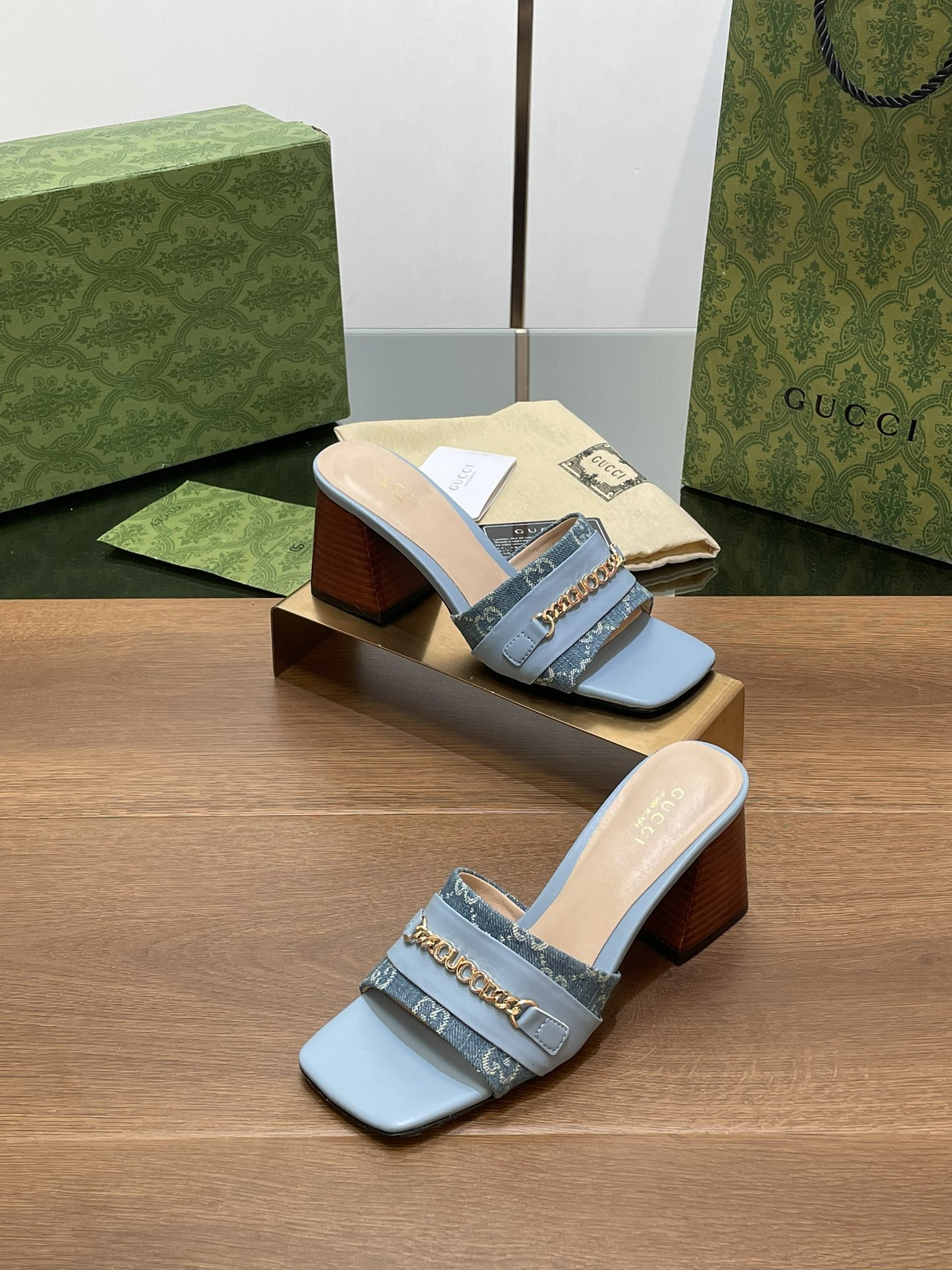 UA Gvc*1 SIGNORIA SLIDE SANDAL