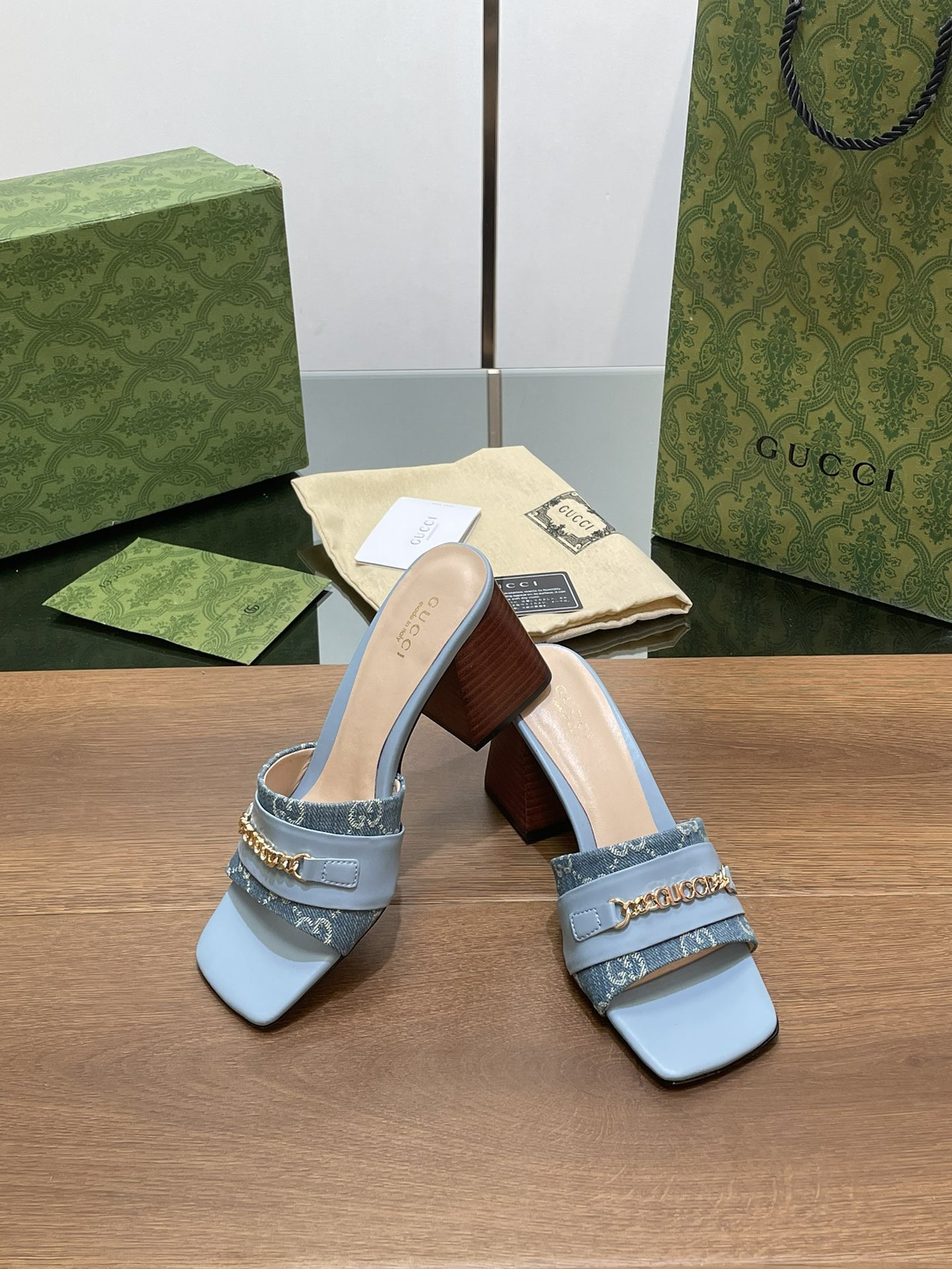 UA Gvc*1 SIGNORIA SLIDE SANDAL