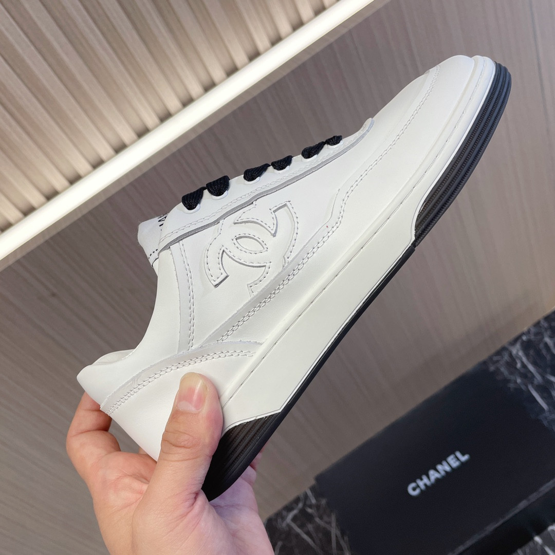 UA Ch**el SNEAKERS calfskin