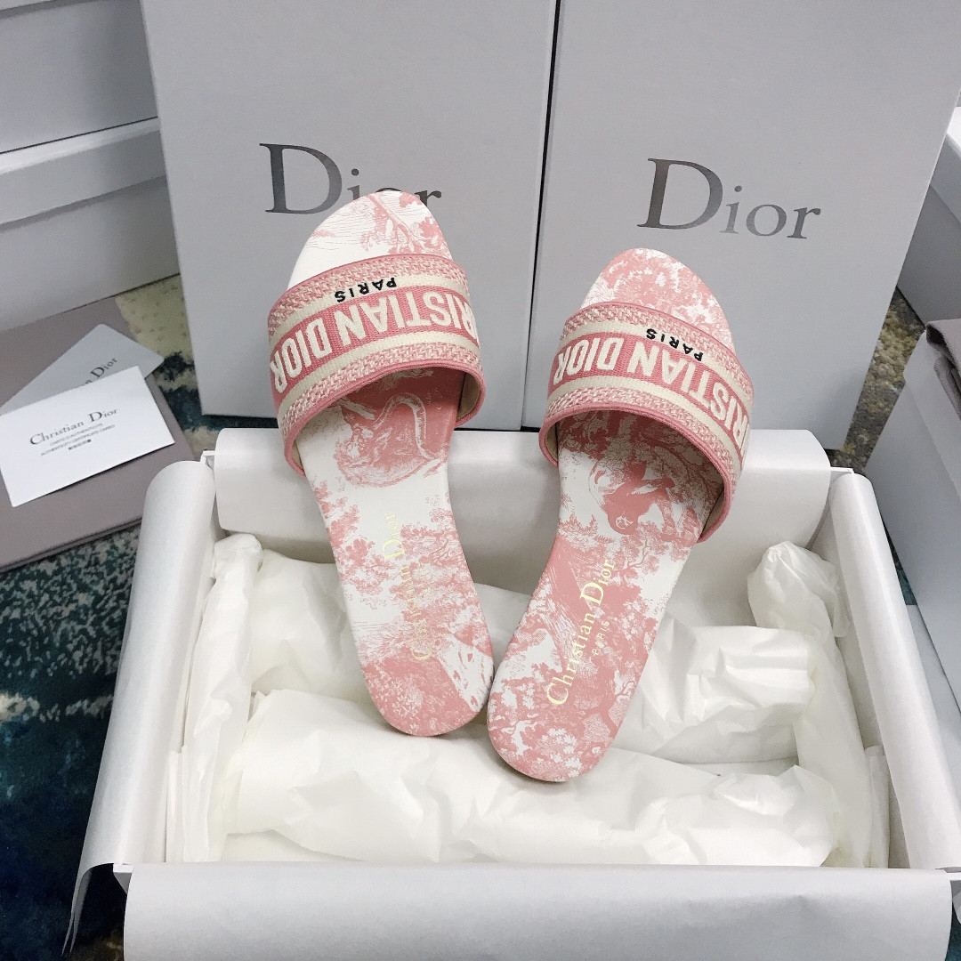 UA D10r Dway Slide