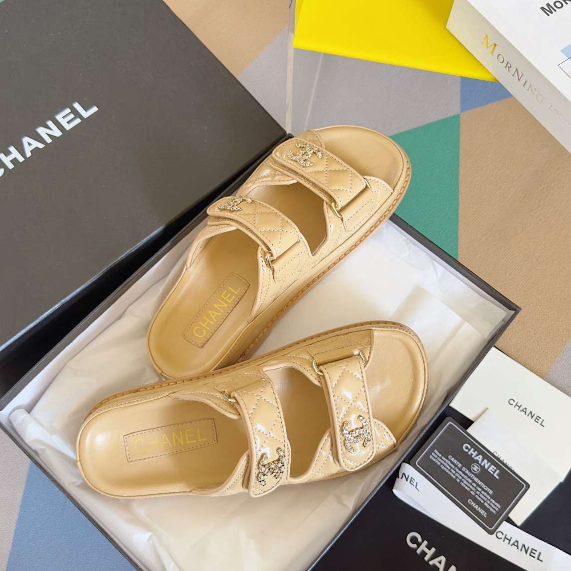 UA Ch**el SLIDES