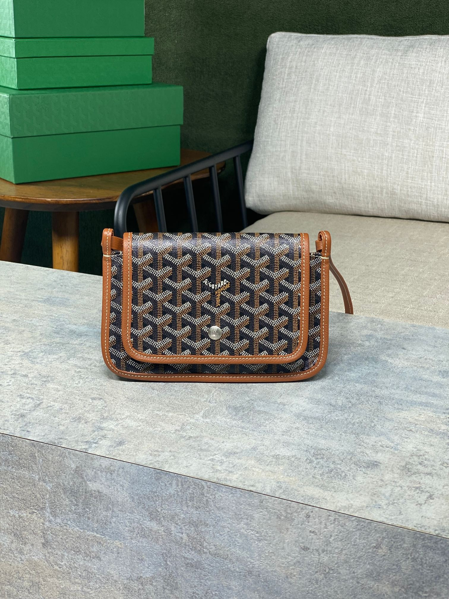 G09ard Plumet Pocket Wallet 21x14x2.5cm
