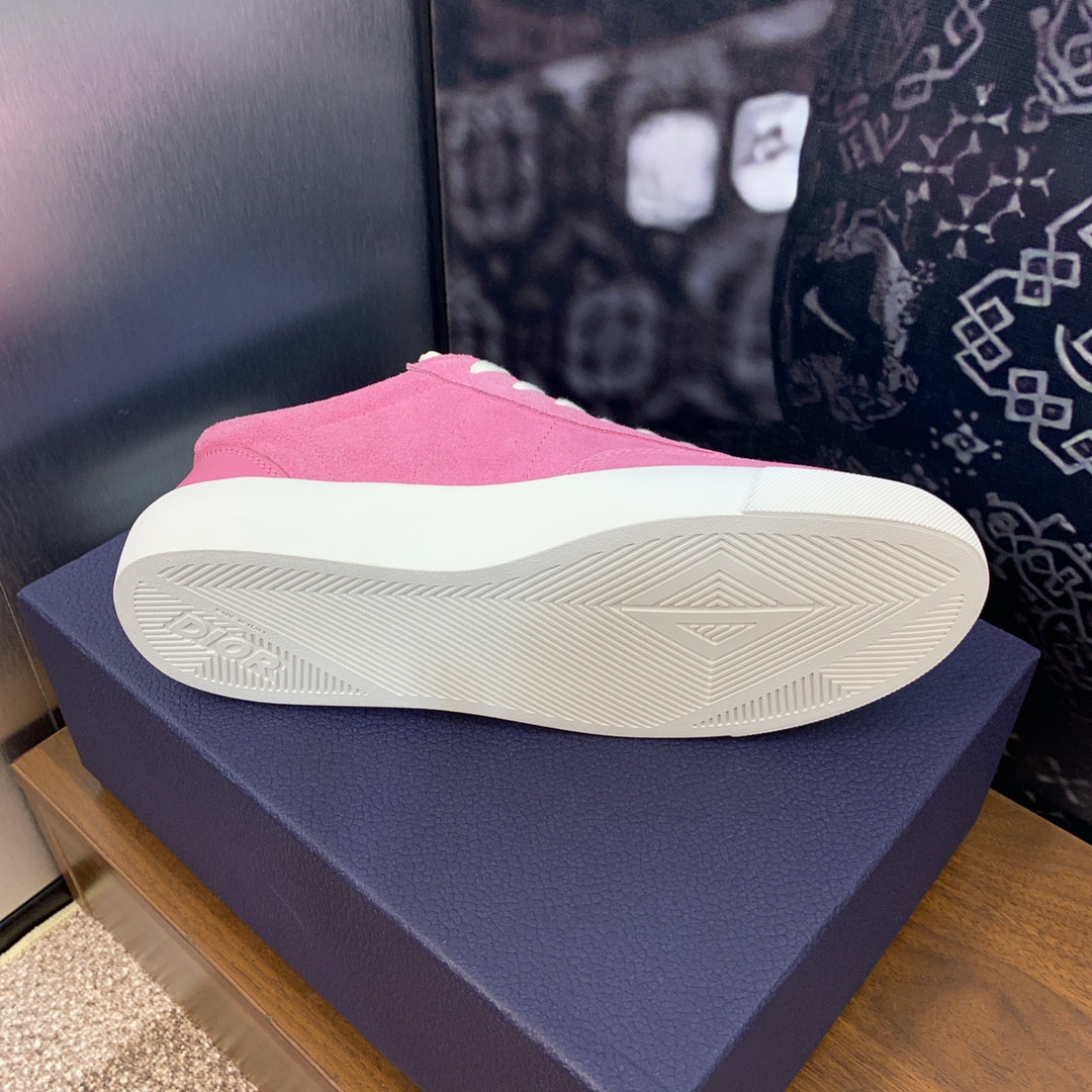 UA D10r B101 Sneaker