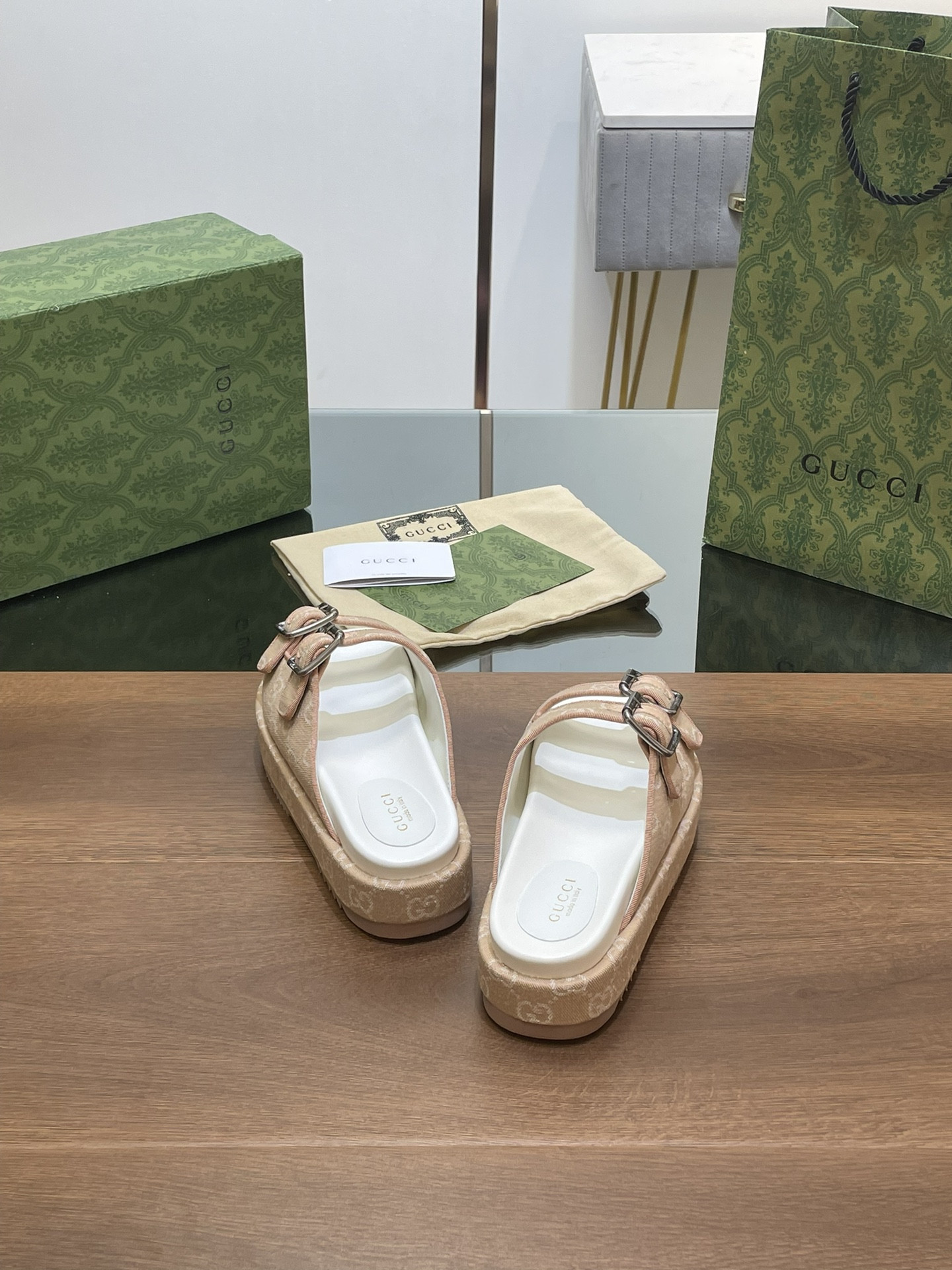 UA Gvc*1 SANDAL WITH DOUBLE G