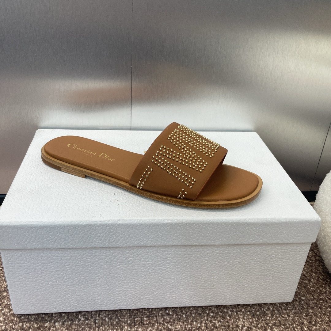 UA D10r Dway Slide