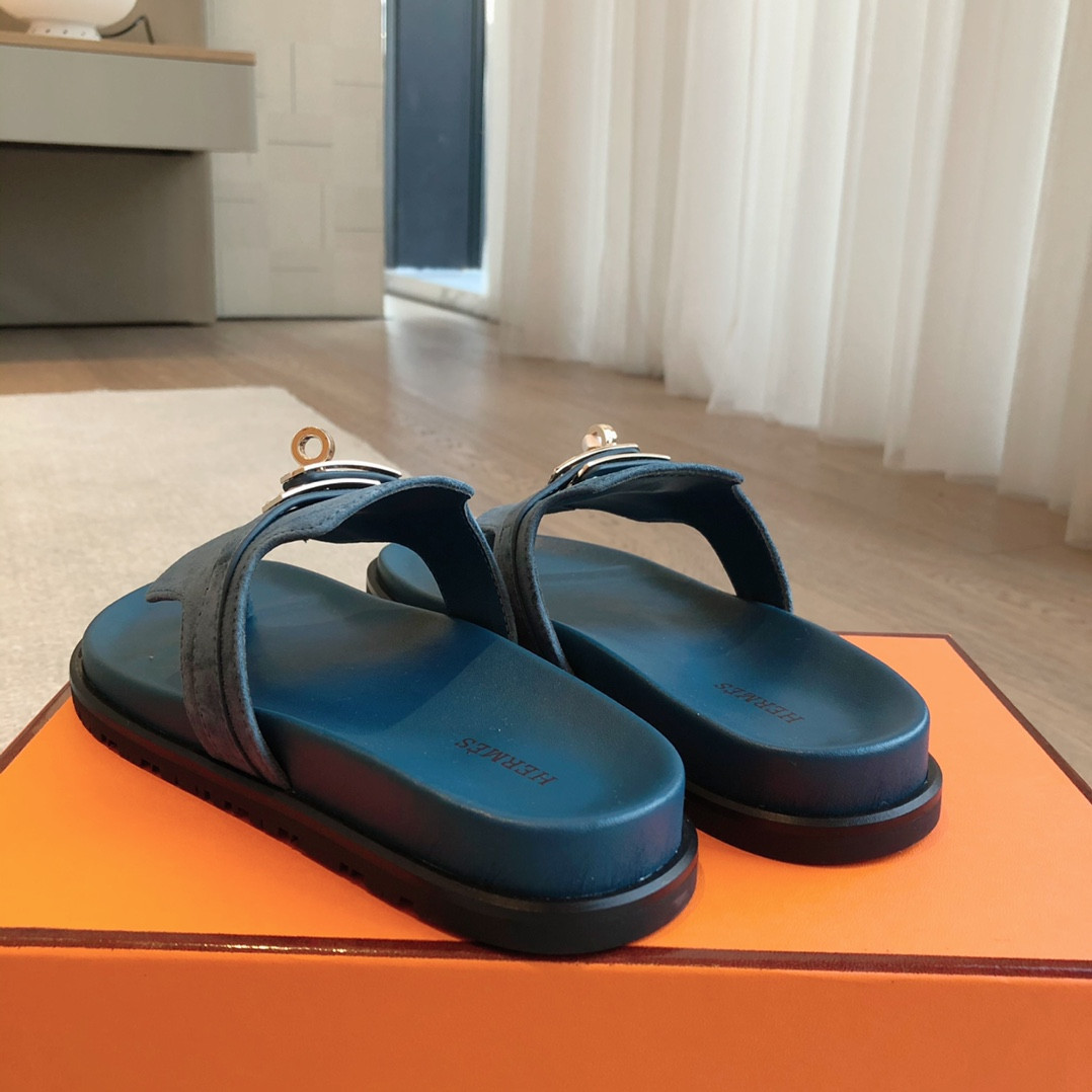 UA H**me5 Empire Sandal