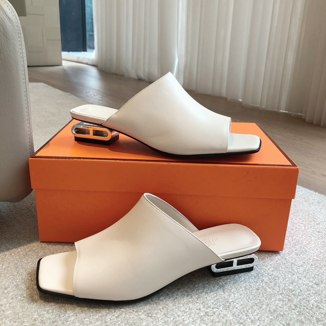UA H**me5 Sandal