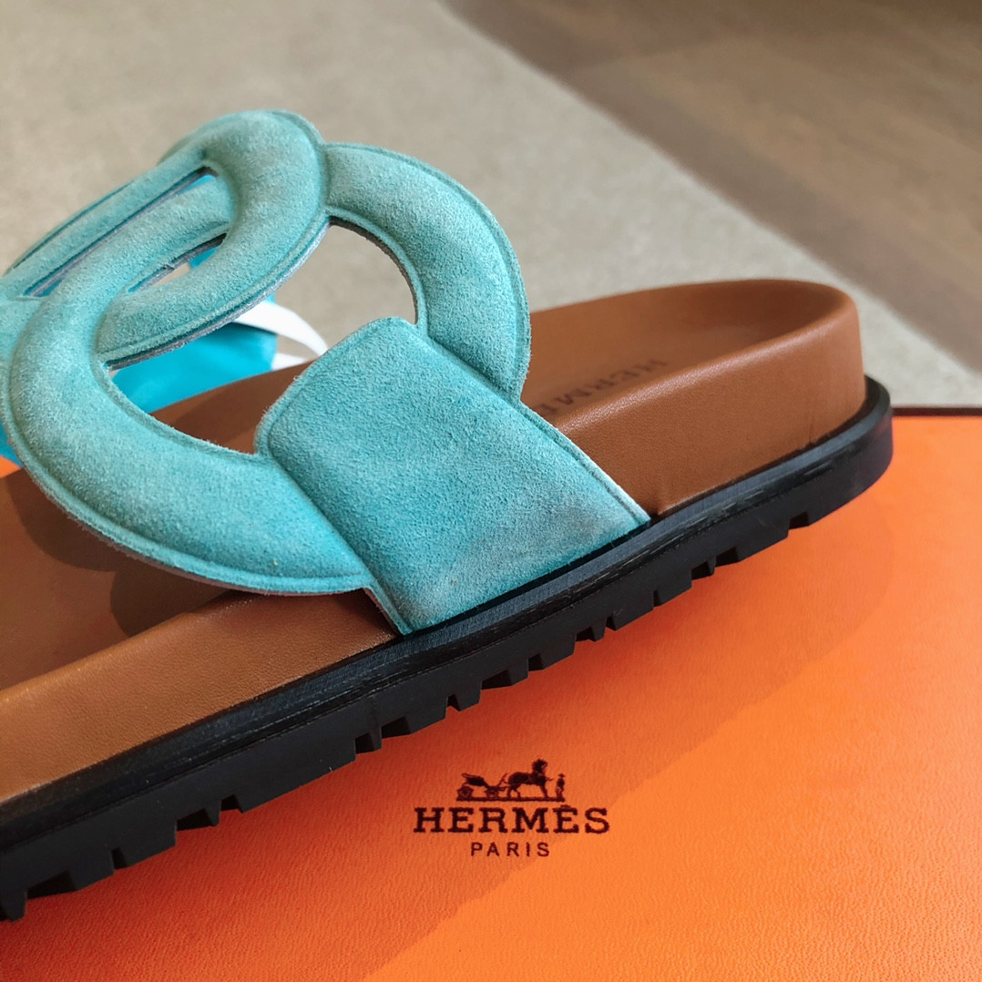 UA H**me5 Extra sandal