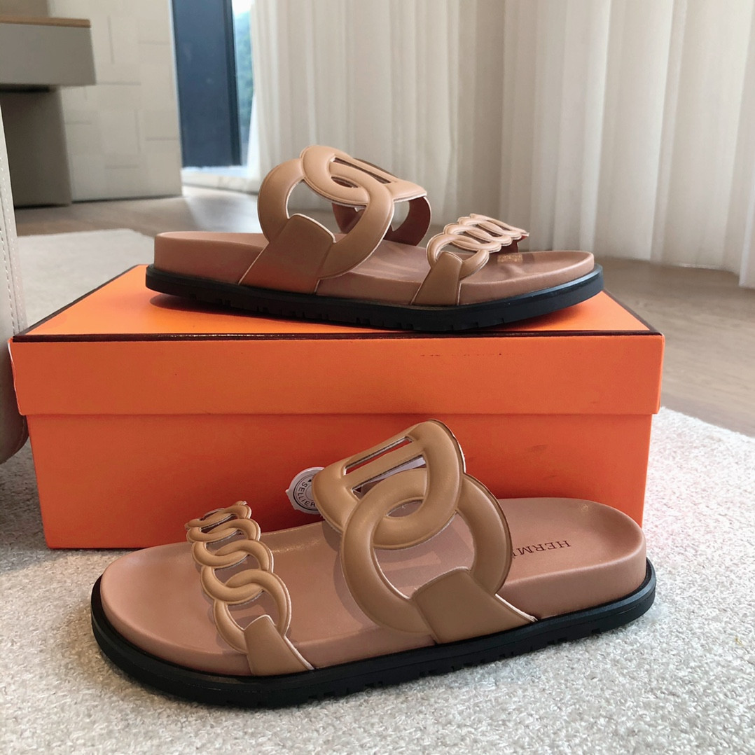 UA H**me5 Extra sandal