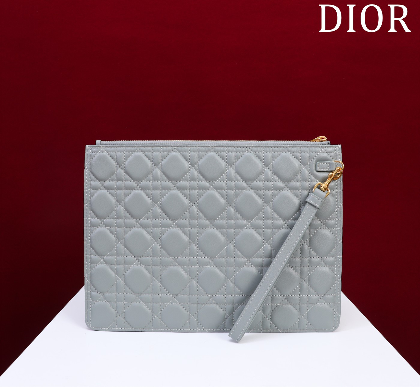 Large D10r Caro Daily Pouch 30 x 21.5 cm