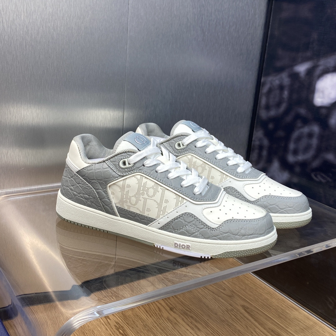 UA D10r B27 Sneaker