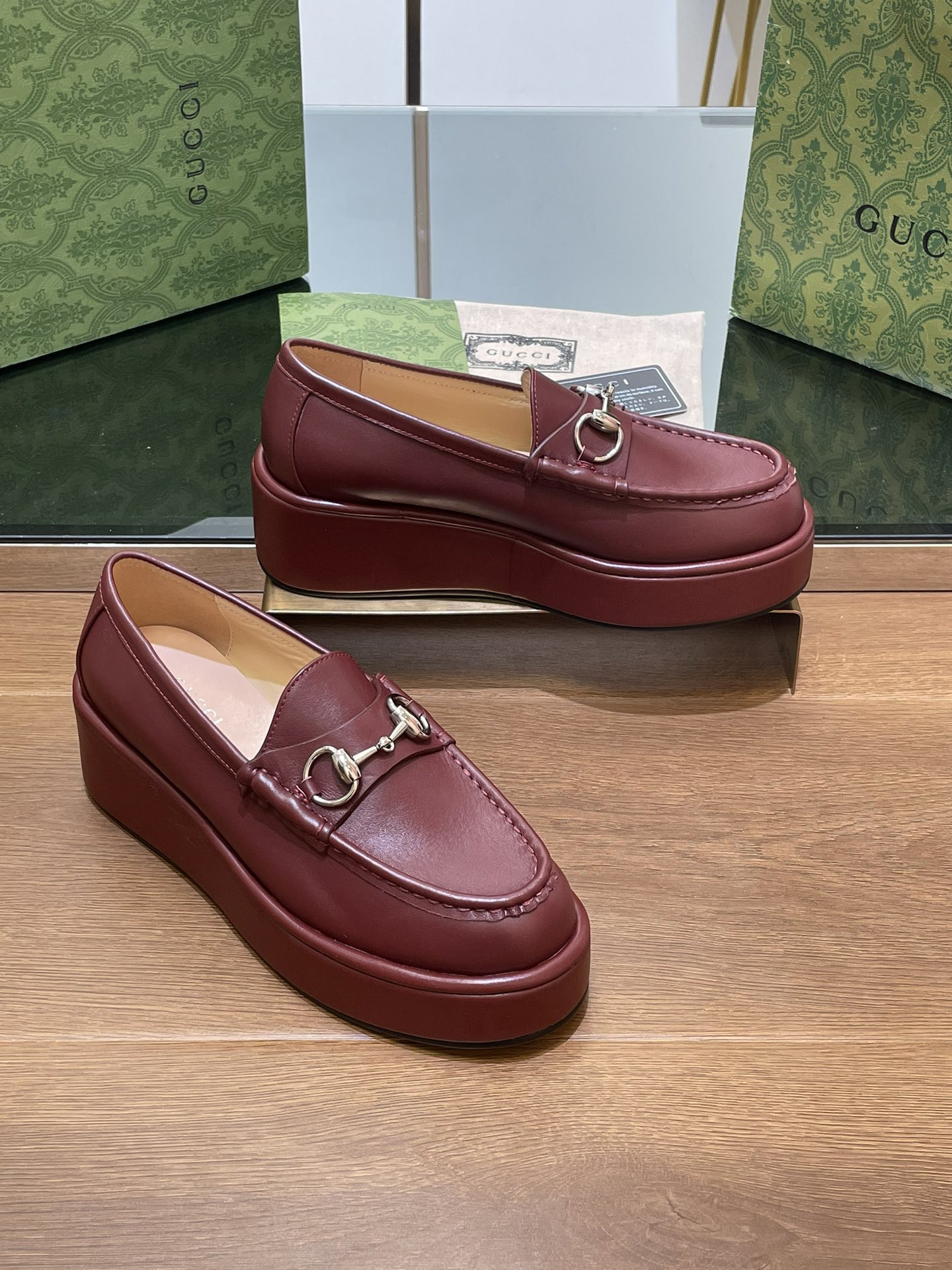 UA Gvc*1 HORSEBIT WEDGE LOAFER
