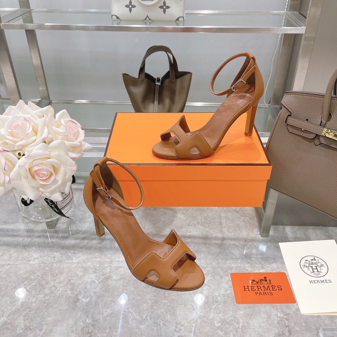 UA H**me5 Heeled Sandal