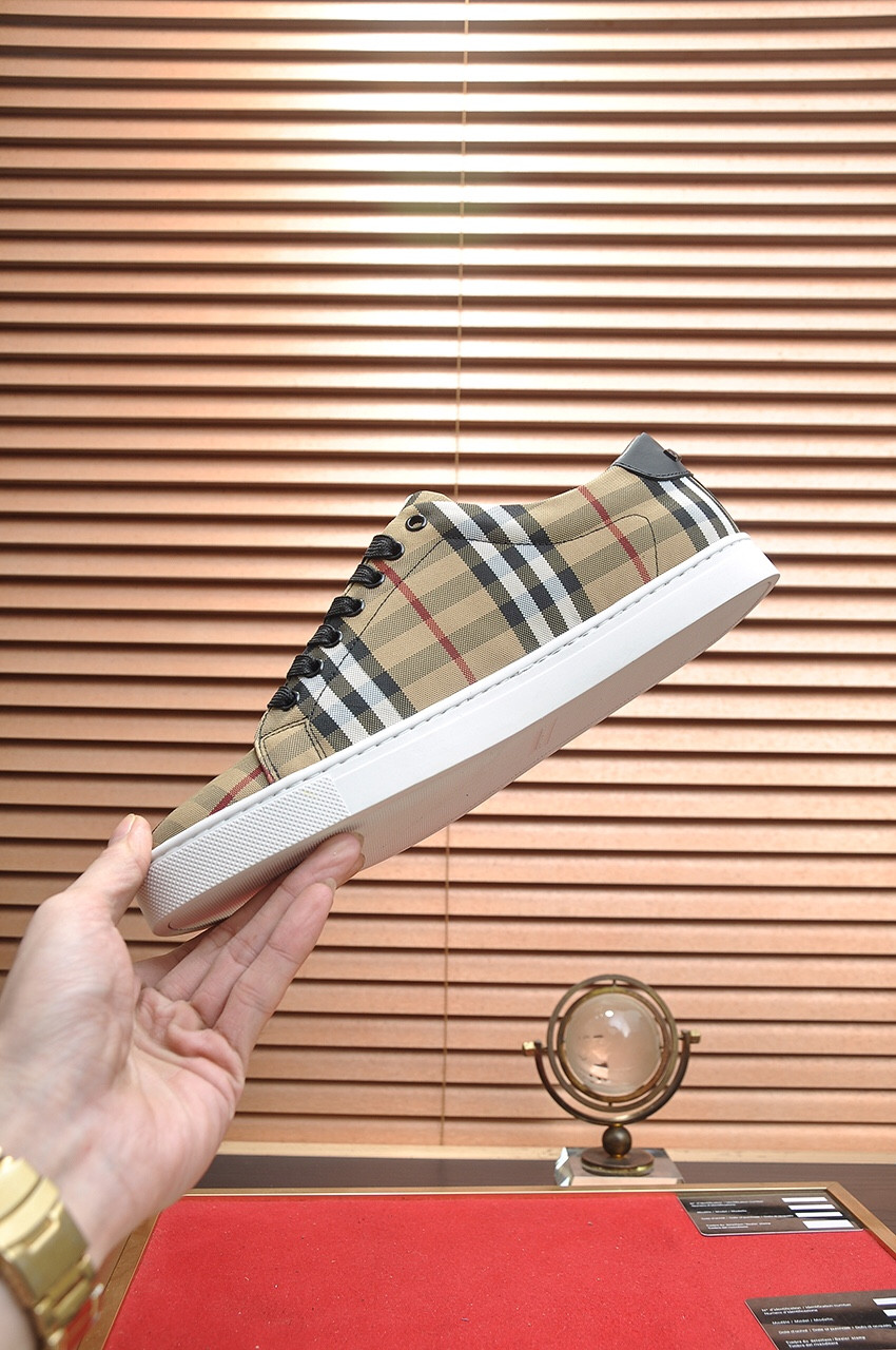 UA Bv*b*rry Check Sneakers