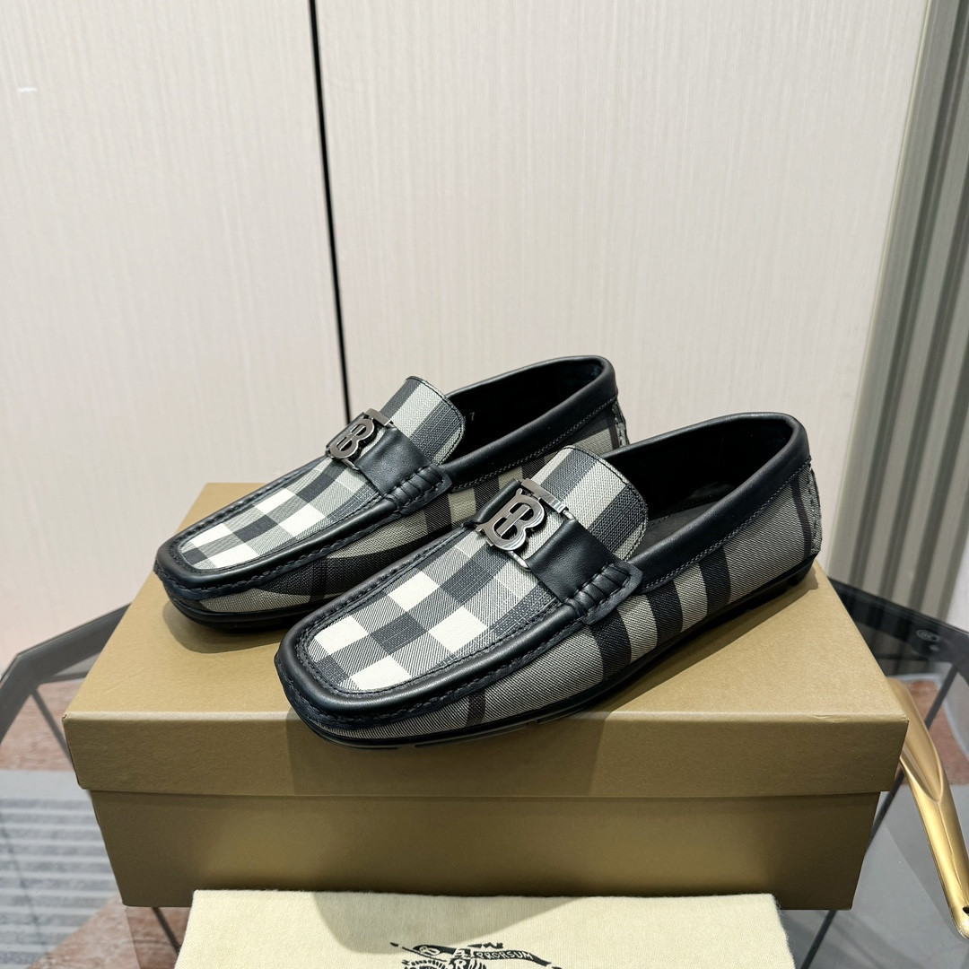 UA Bv*b*rry Check Loafers