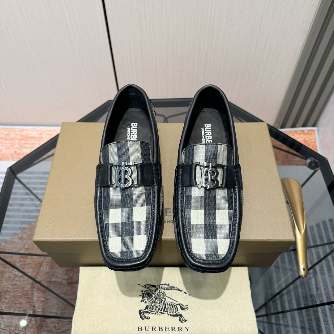 UA Bv*b*rry Check Loafers