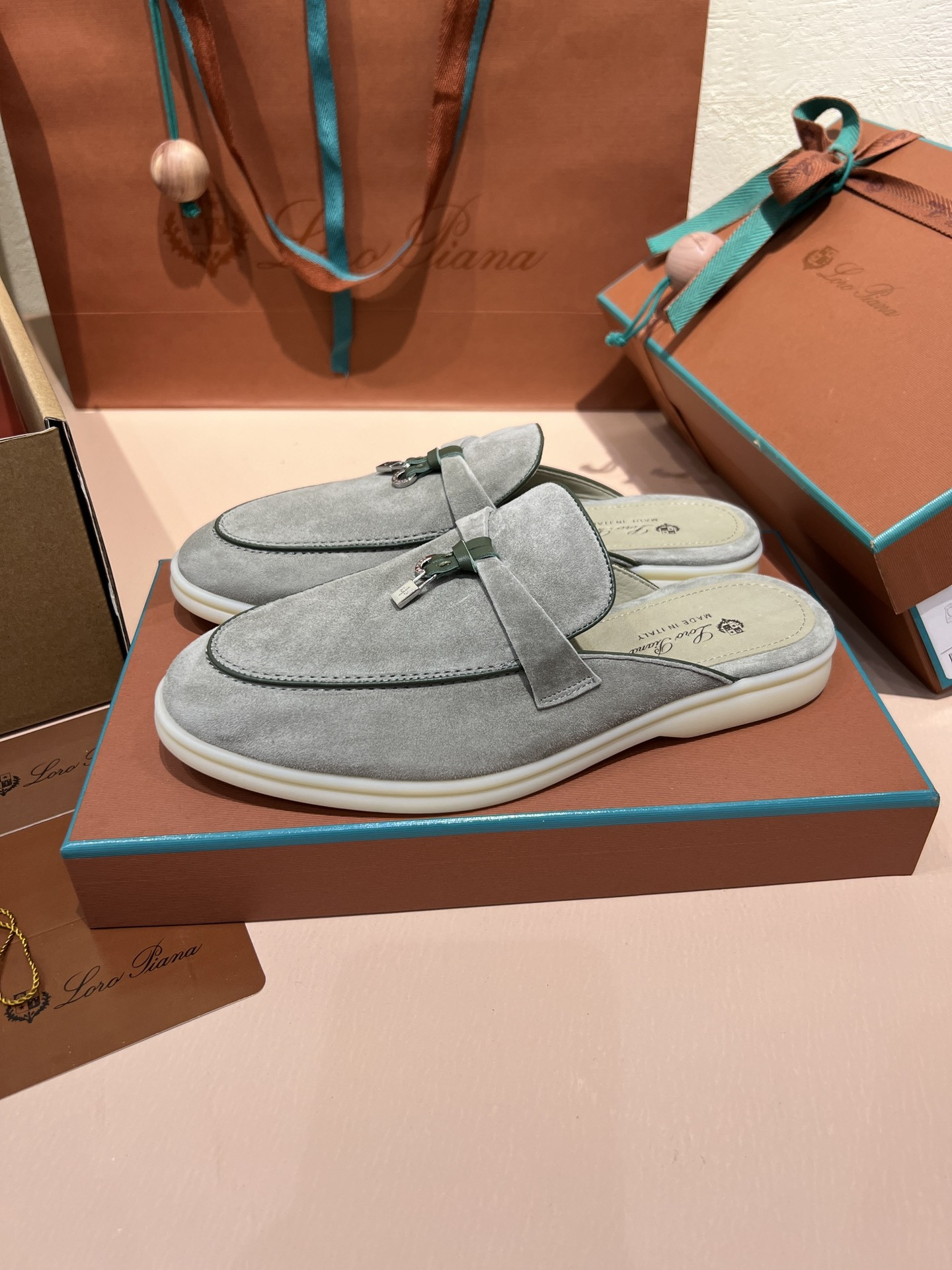 UA L0r0 P1ana Babouche Charms Walk Loafers