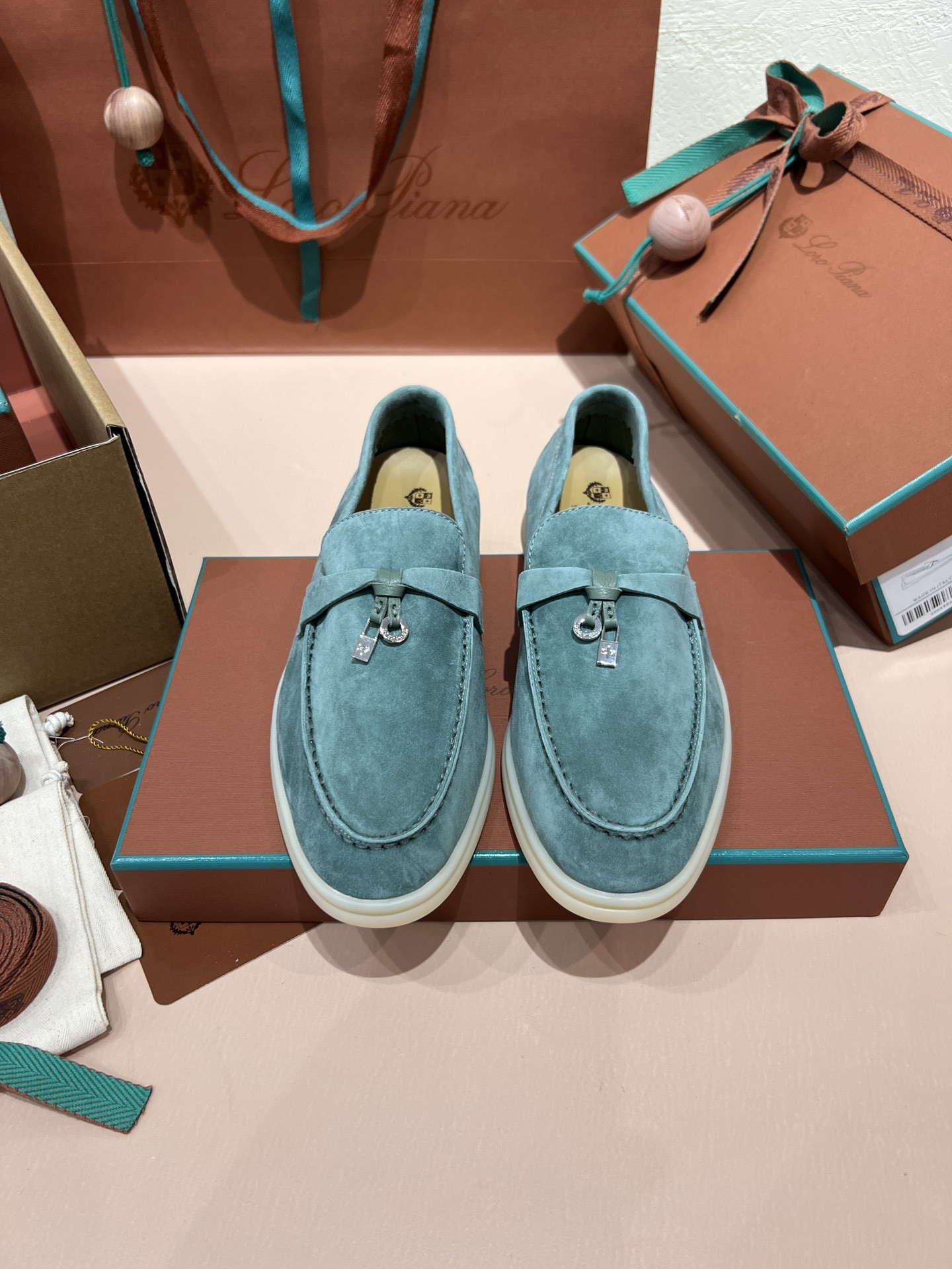UA L0r0 P1ana Summer Charms Walk Loafers