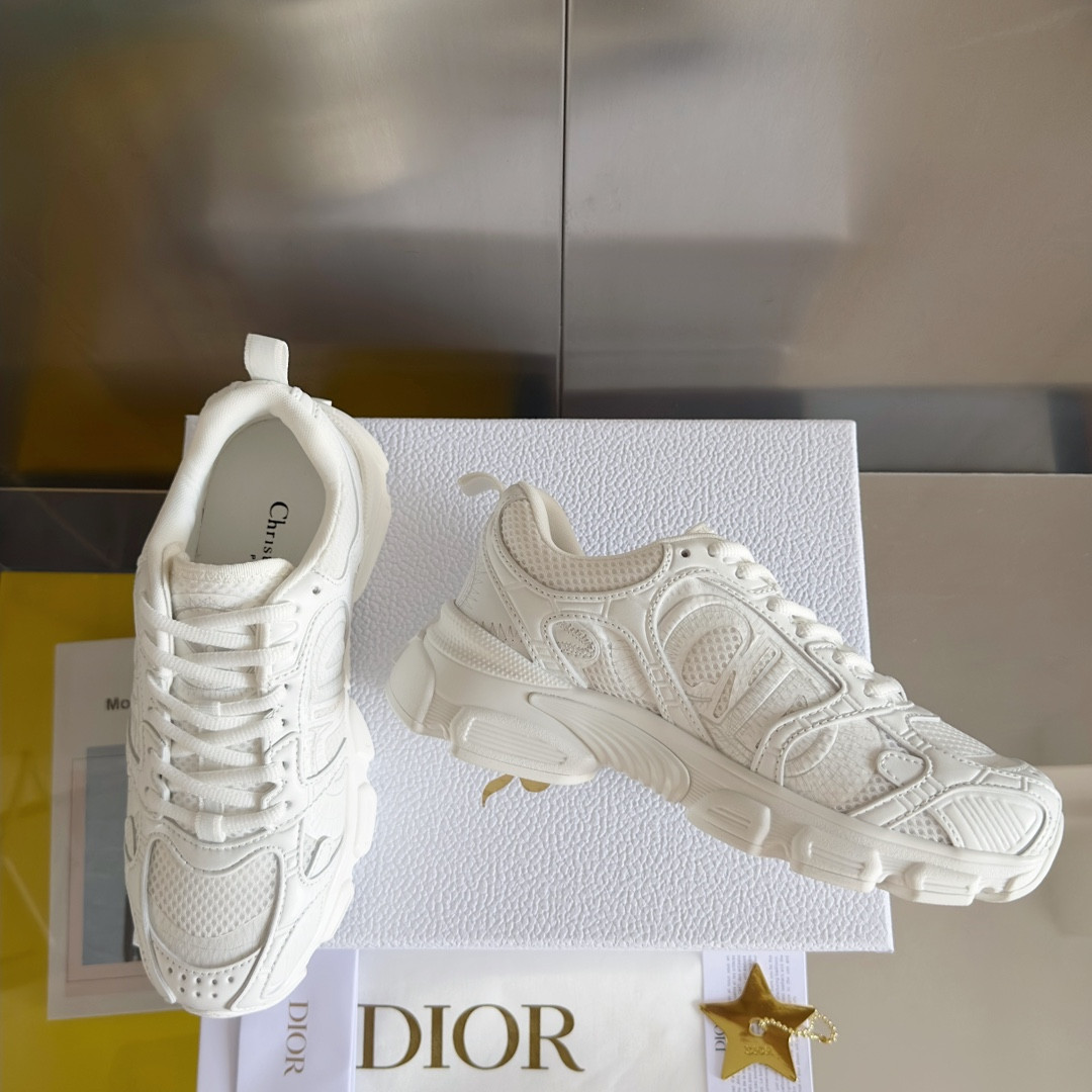UA D10r Chrono Sneaker