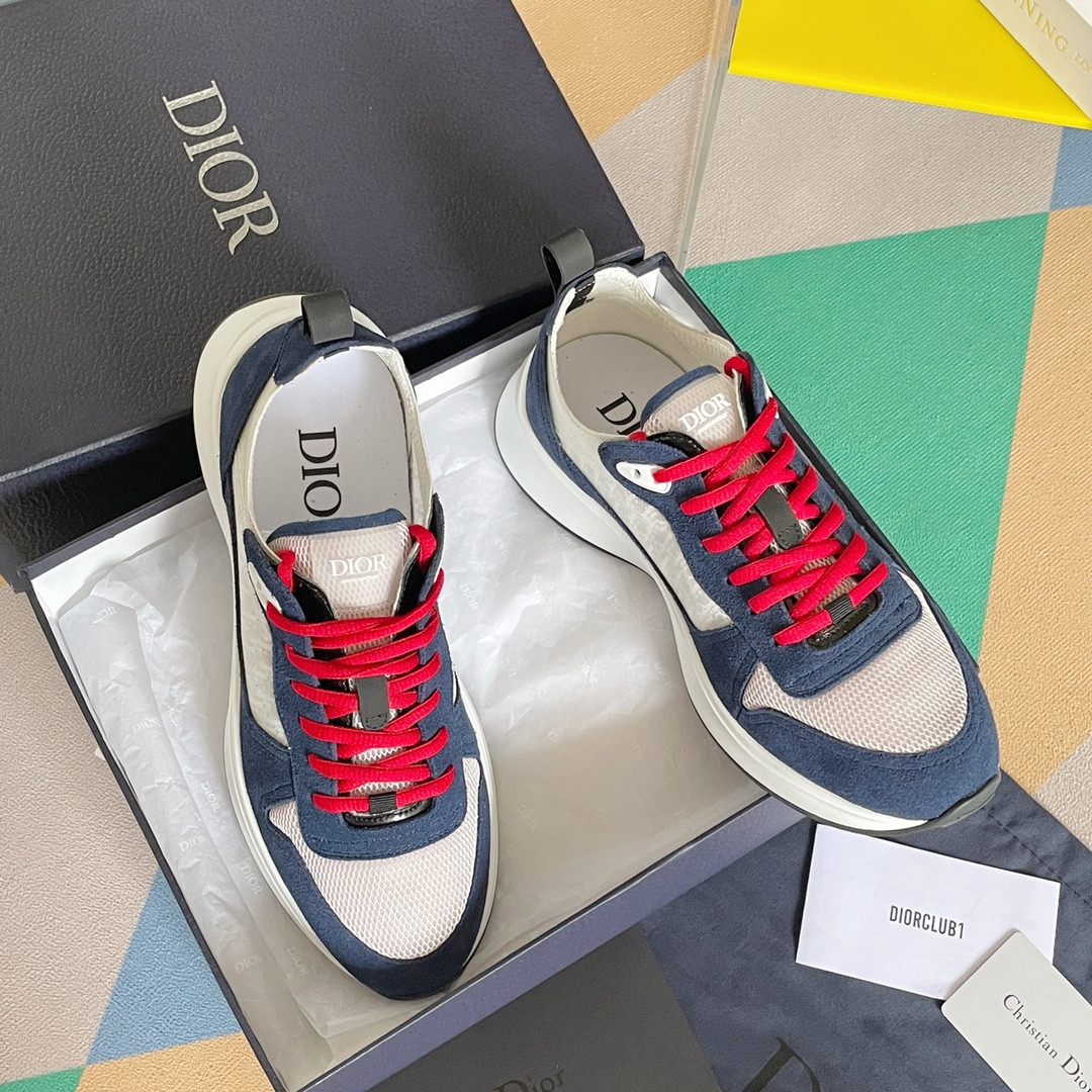 UA D10r B25 Runner Sneaker