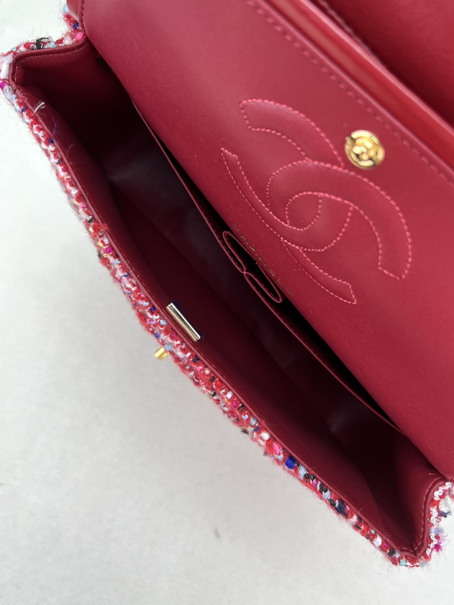 Ch**el Classic Flap Bag 25cm