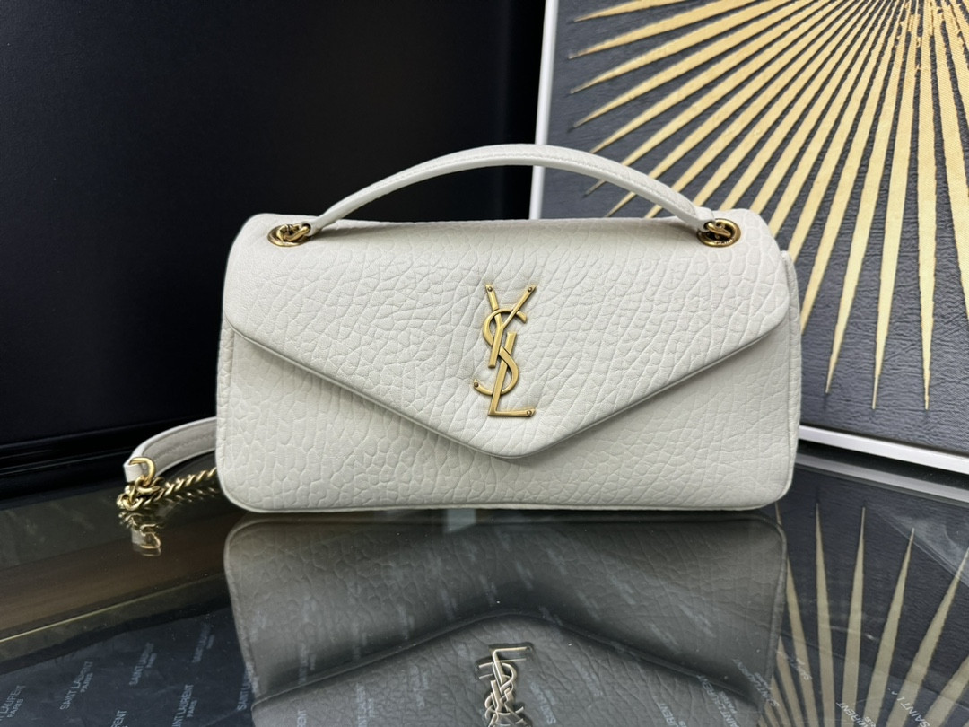 Y51 Calypso small in plunged lambskin 26x14x7cm