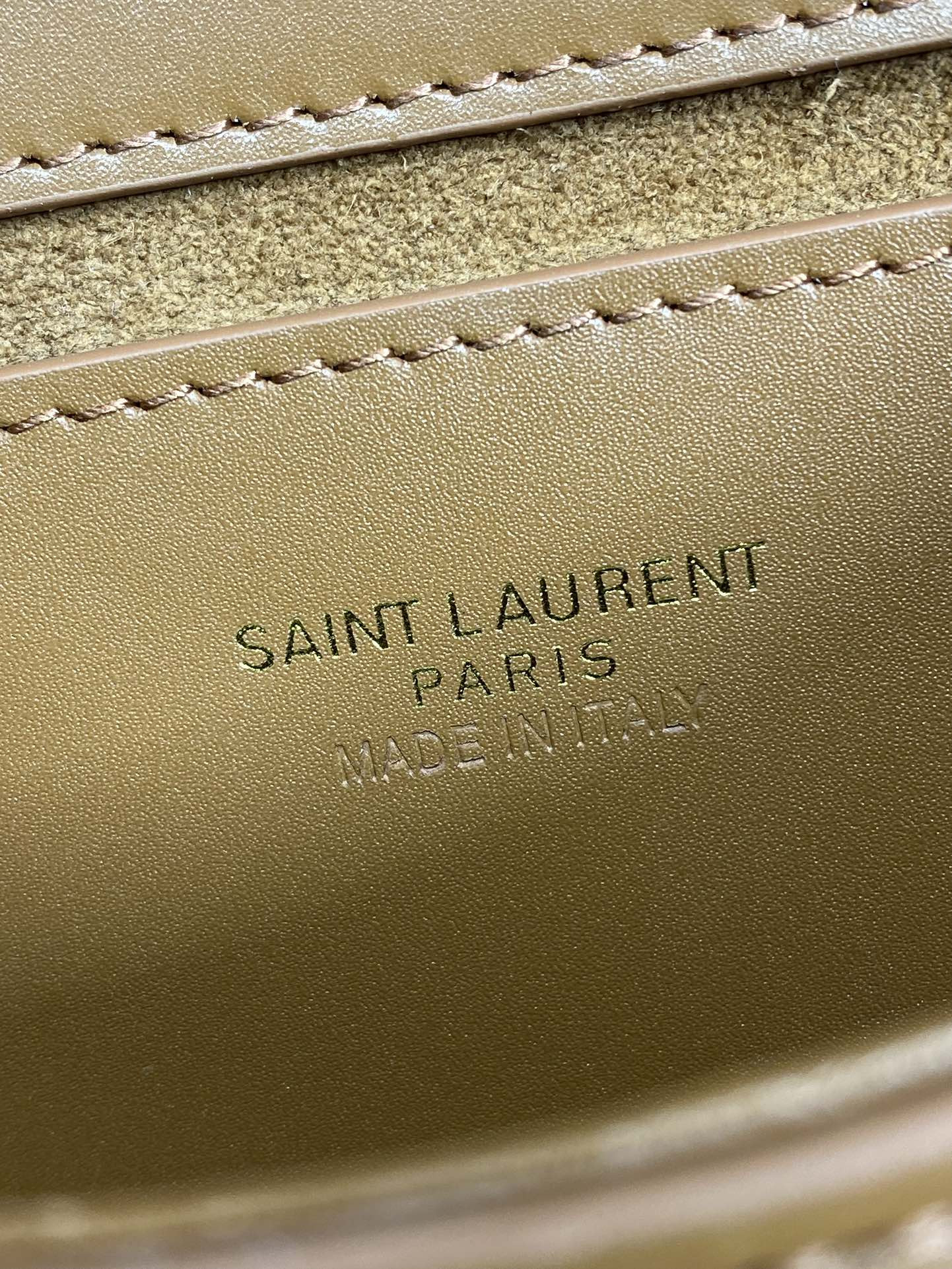 Y51 VOLTAIRE TOP HANDLE in BOX Sa1nt Lau*nt 17.5X21X8cm