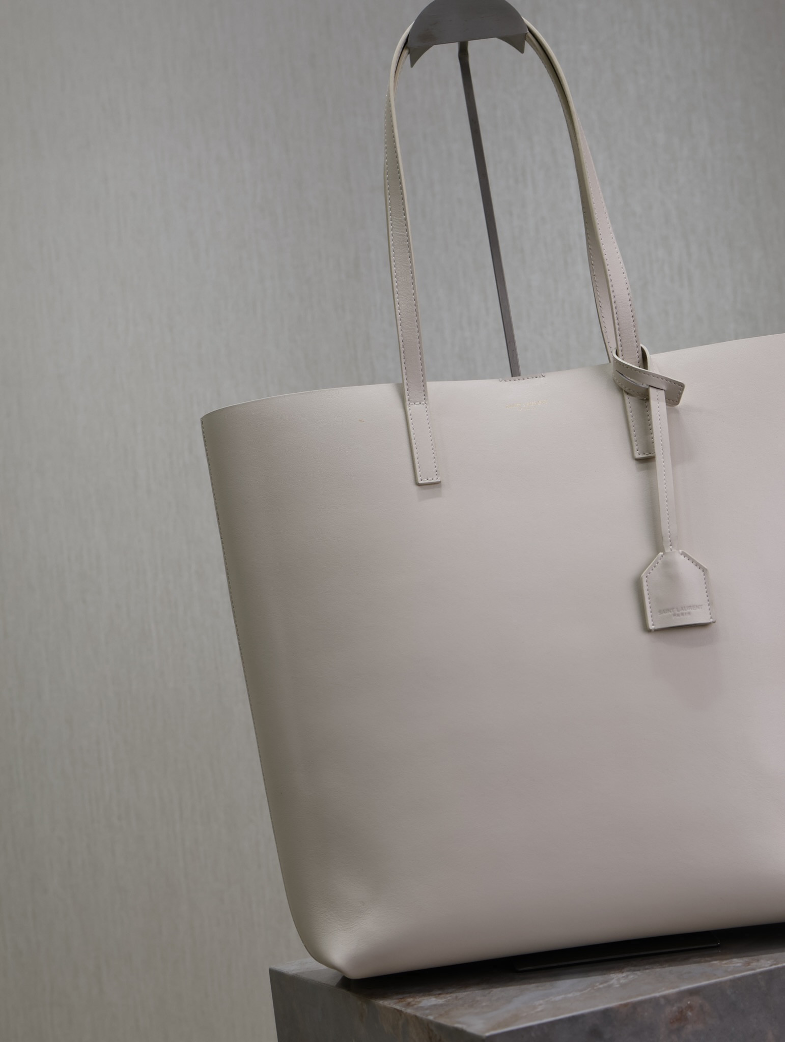 Y51 SHOPPING Sa1nt Lau*nt IN LEATHER 32.5×35×10.5cm