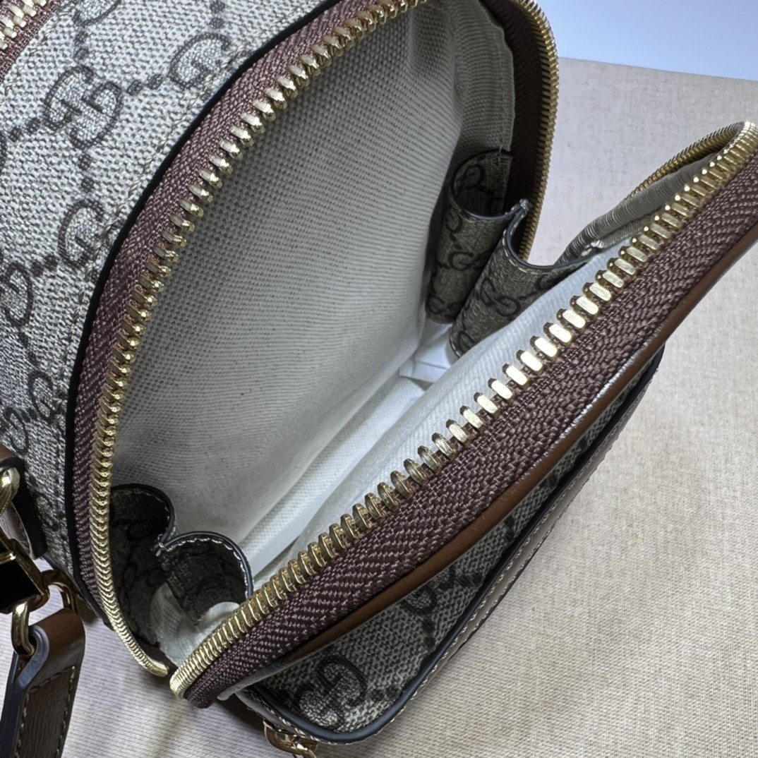 Gvc*1 backpacks 15x19x8cm