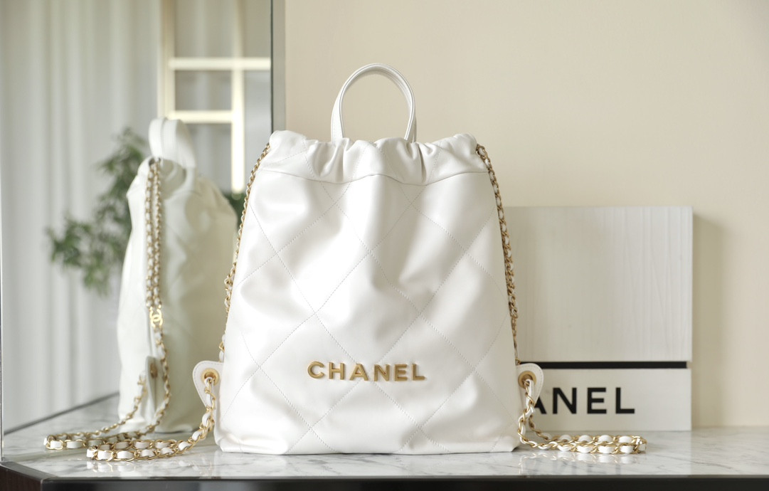Ch**el 22 Handbag Calfskin 29x34x10.5cm