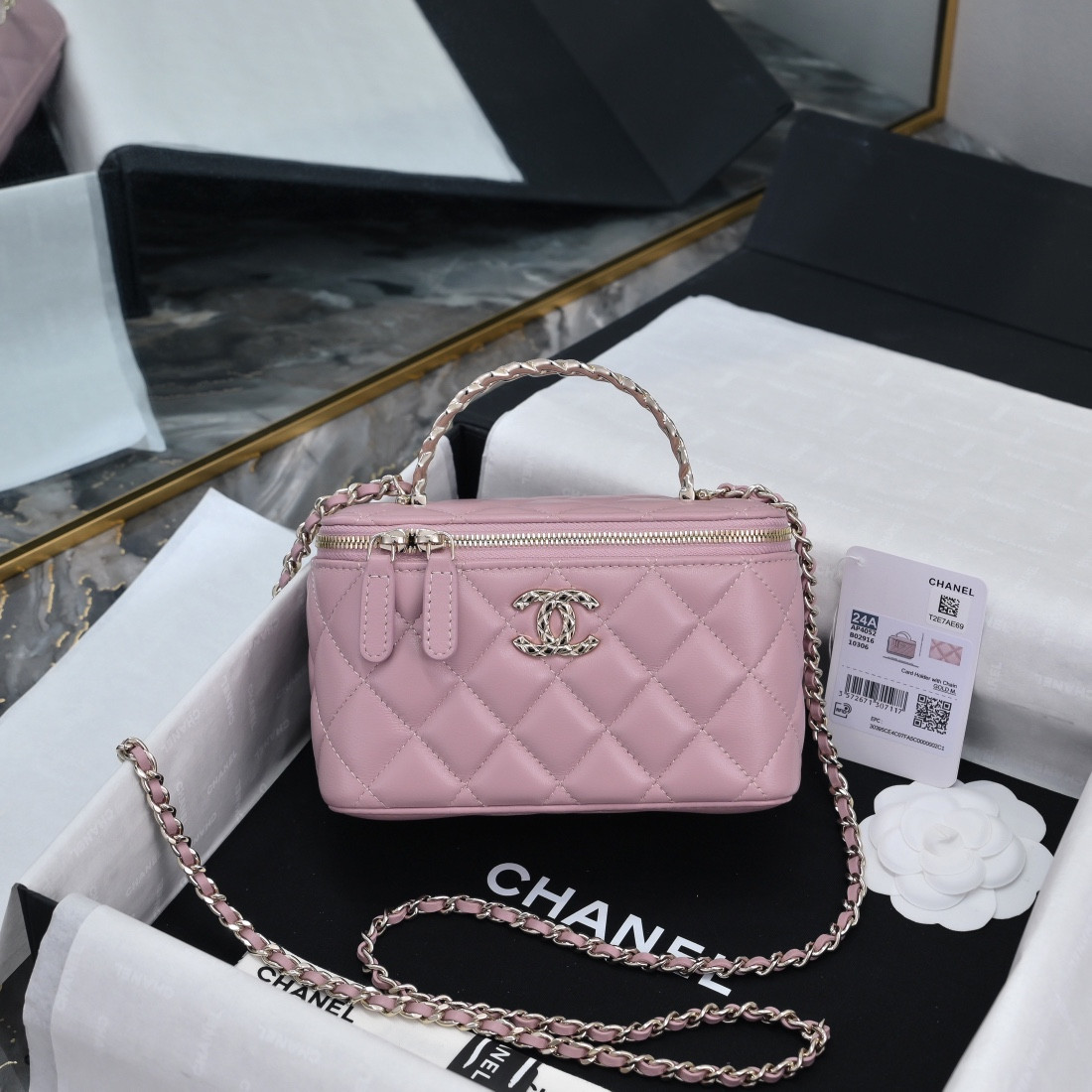 Ch**el Clutch With Chain 10x16x8cm