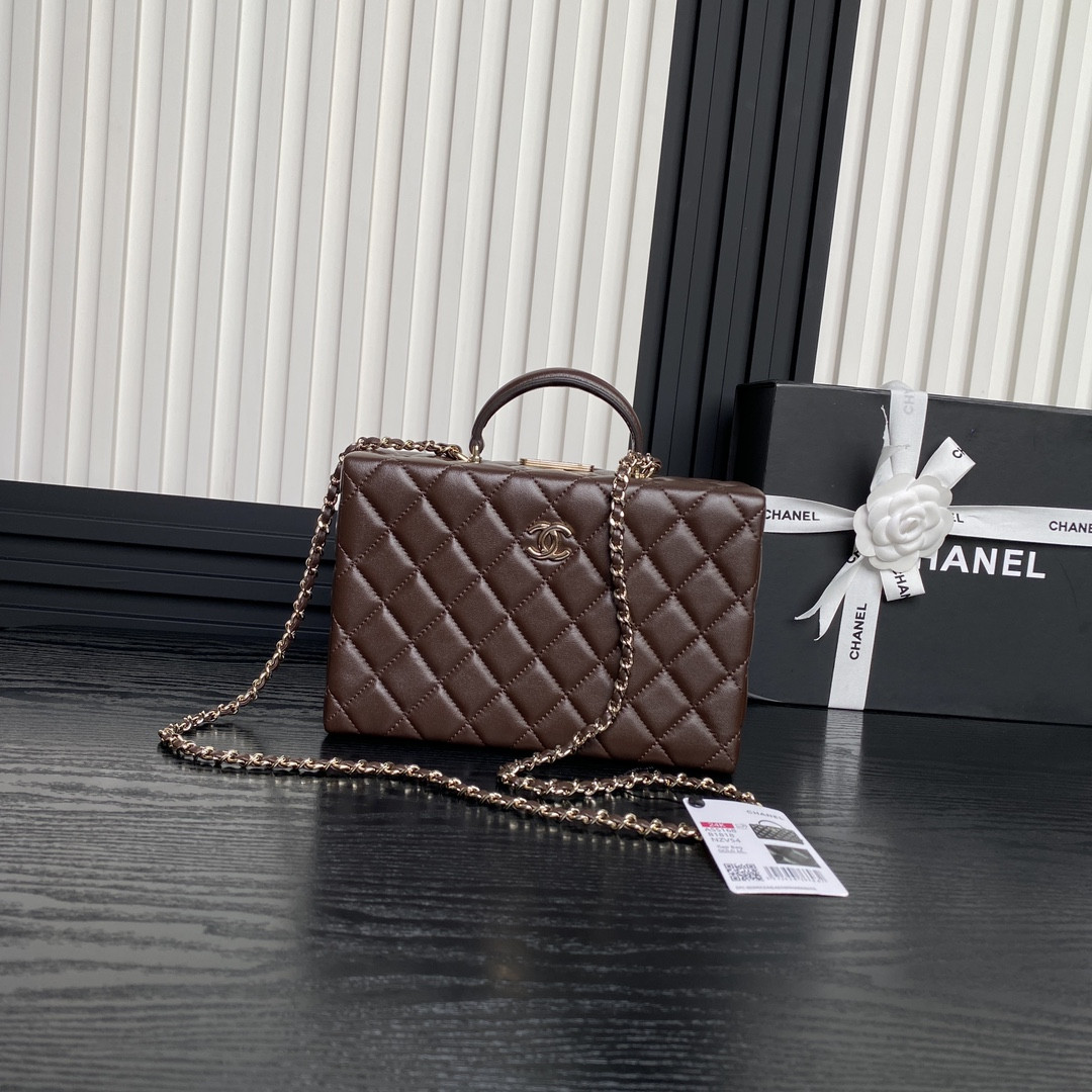 Ch**el Box bag 15x22x7.5cm