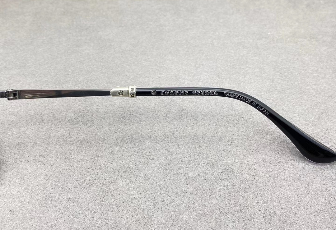 Ch*0me He**ts Glasses BKGP 51-22-148