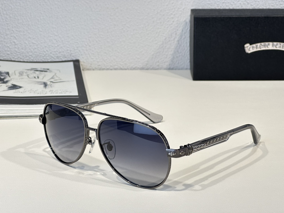 Ch*0me He**ts Glasses CH8191 62-14-154