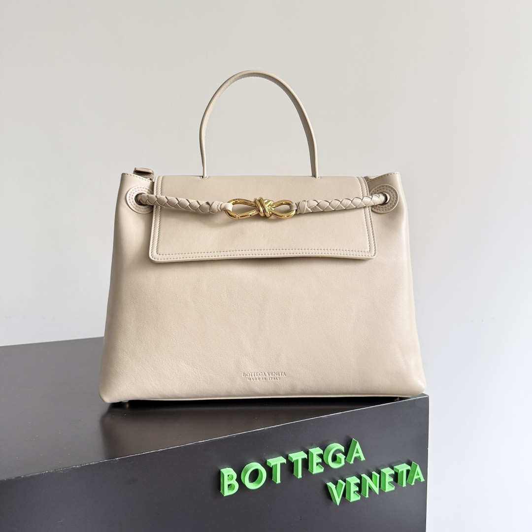 B0tt*ga Ven*ta Medium Ciao Ciao 34x26x15cm